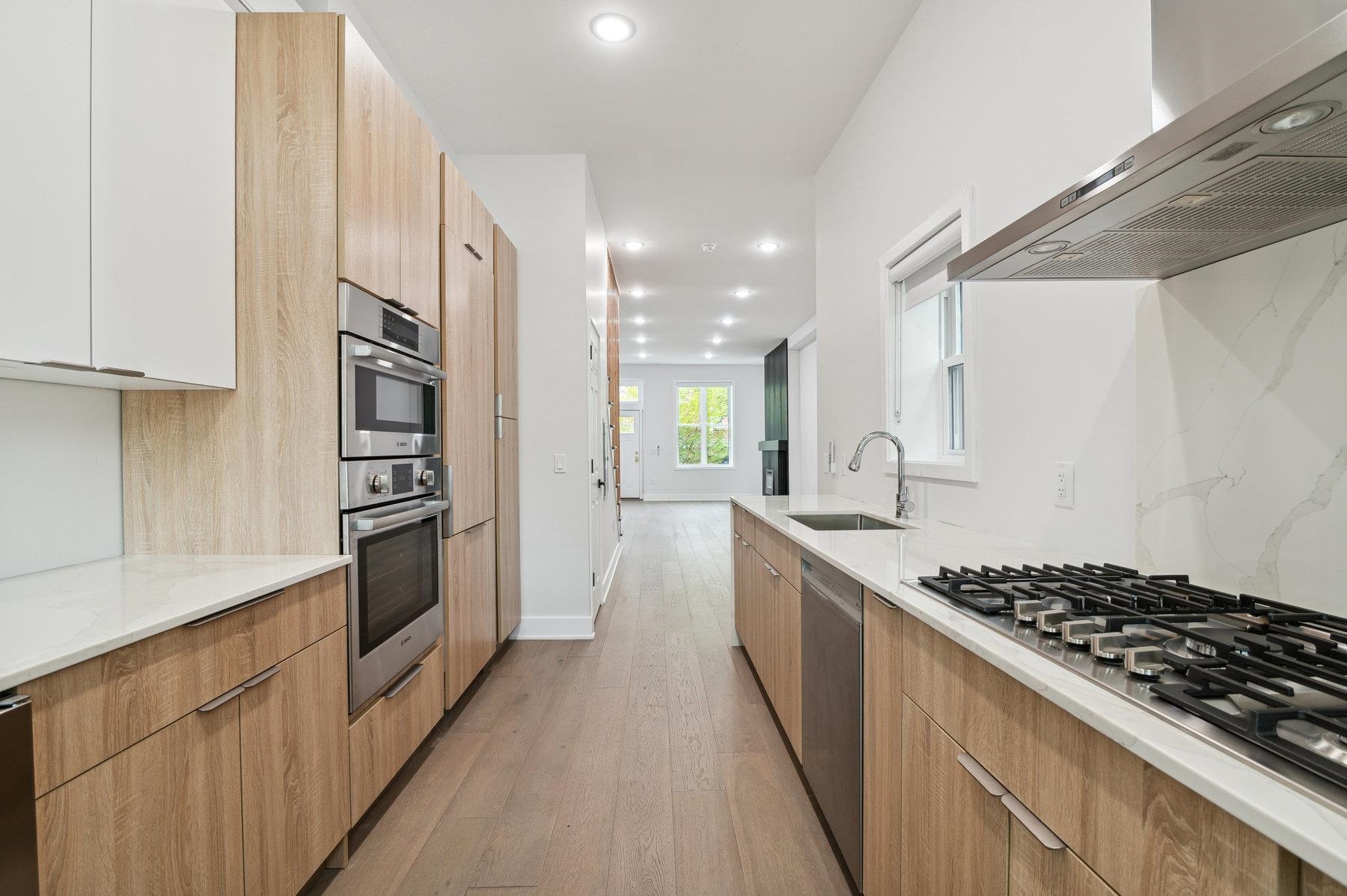36 PARK ST Unit: 2
