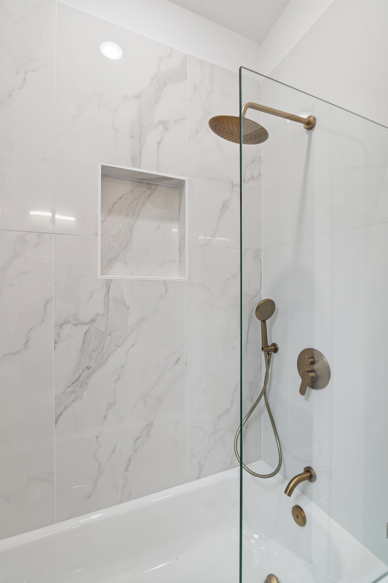36 PARK ST Unit: 2