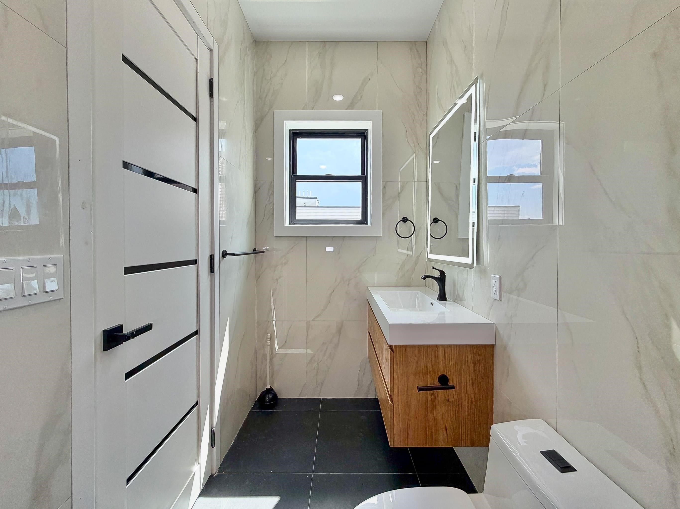 133 NORTH ST Unit: 2