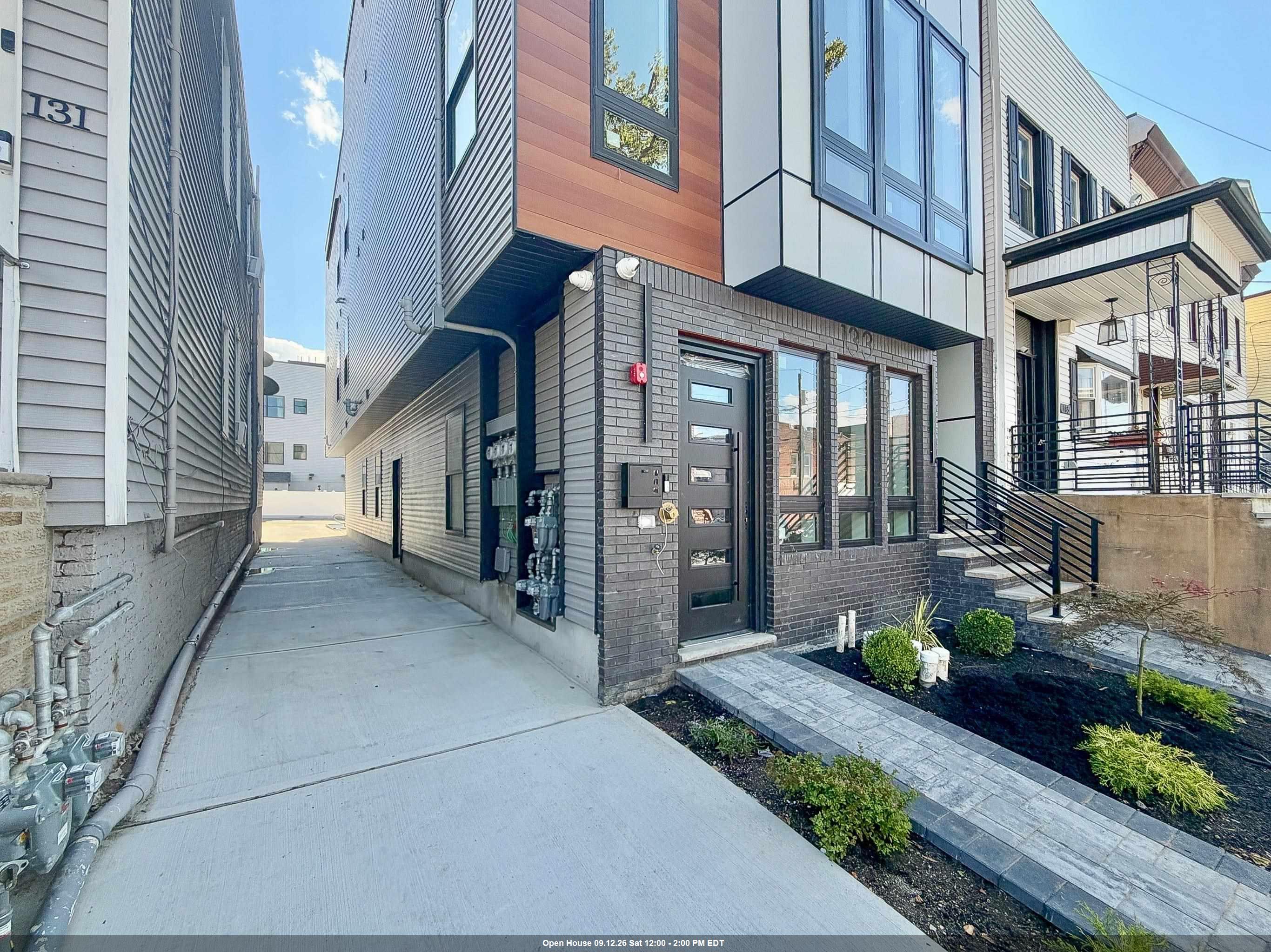 133 NORTH ST Unit: 2