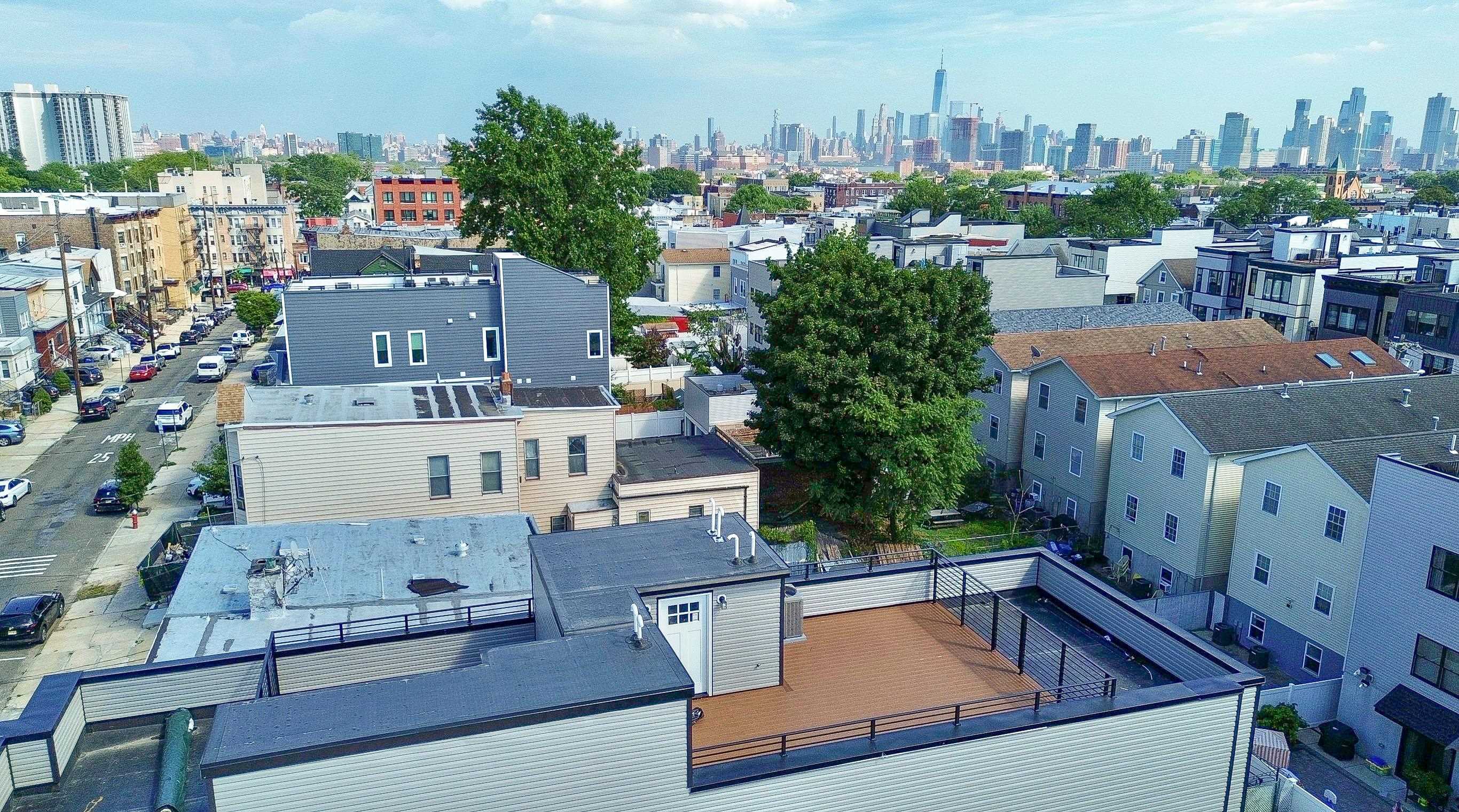 133 NORTH ST Unit: 2