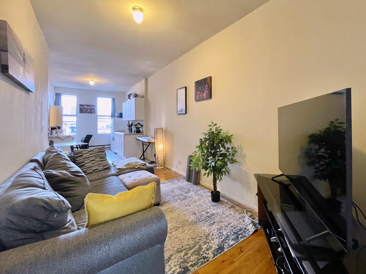 510 ADAMS ST Unit: 4R