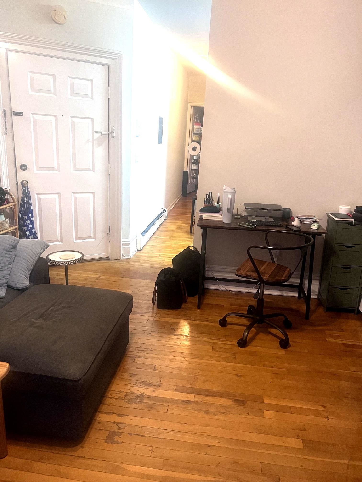 234 6TH ST Unit: 8