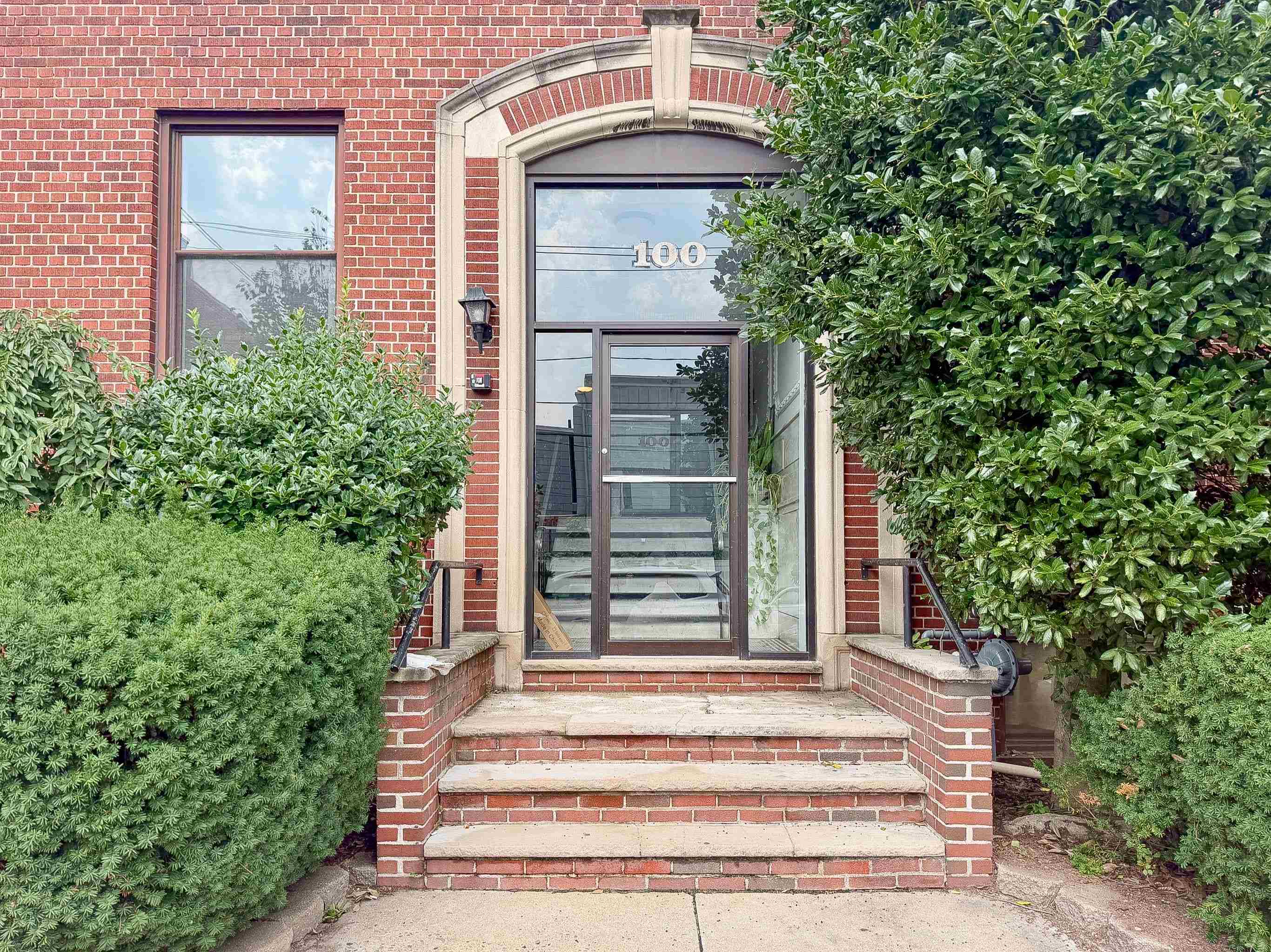 100 PROSPECT ST Unit: 302