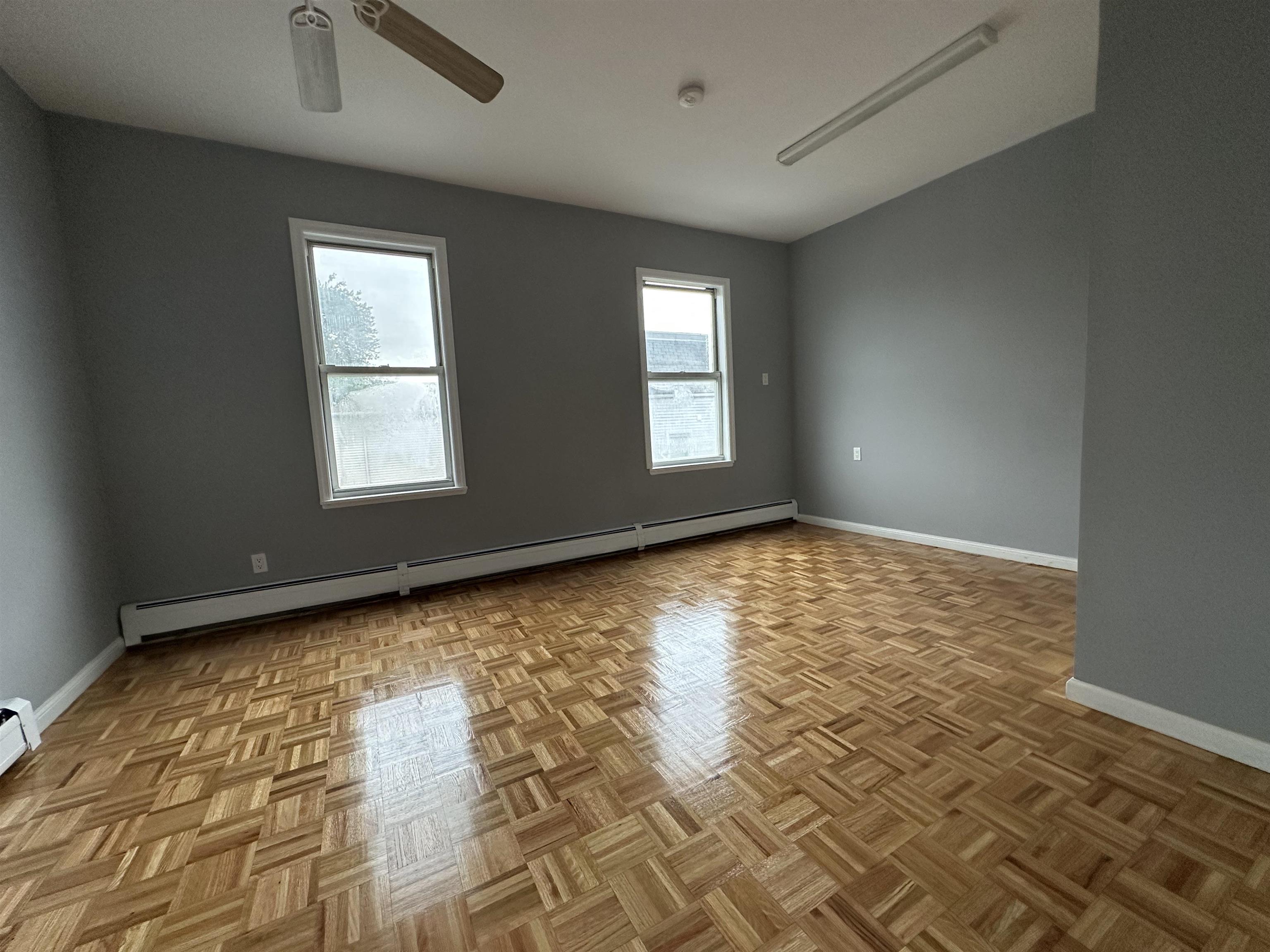 543 WEST SIDE AVE Unit: 3