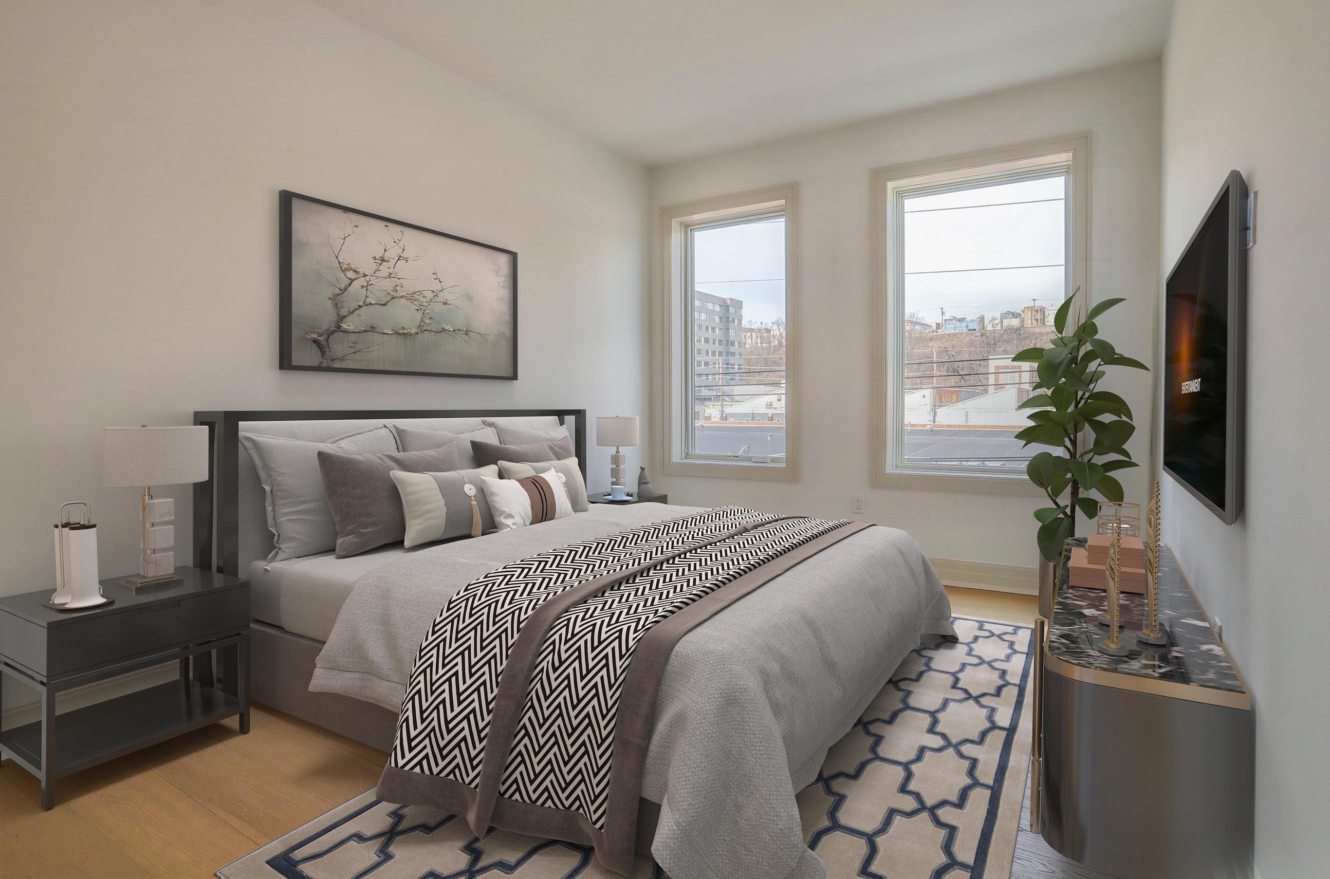 931 MADISON ST Unit: 306
