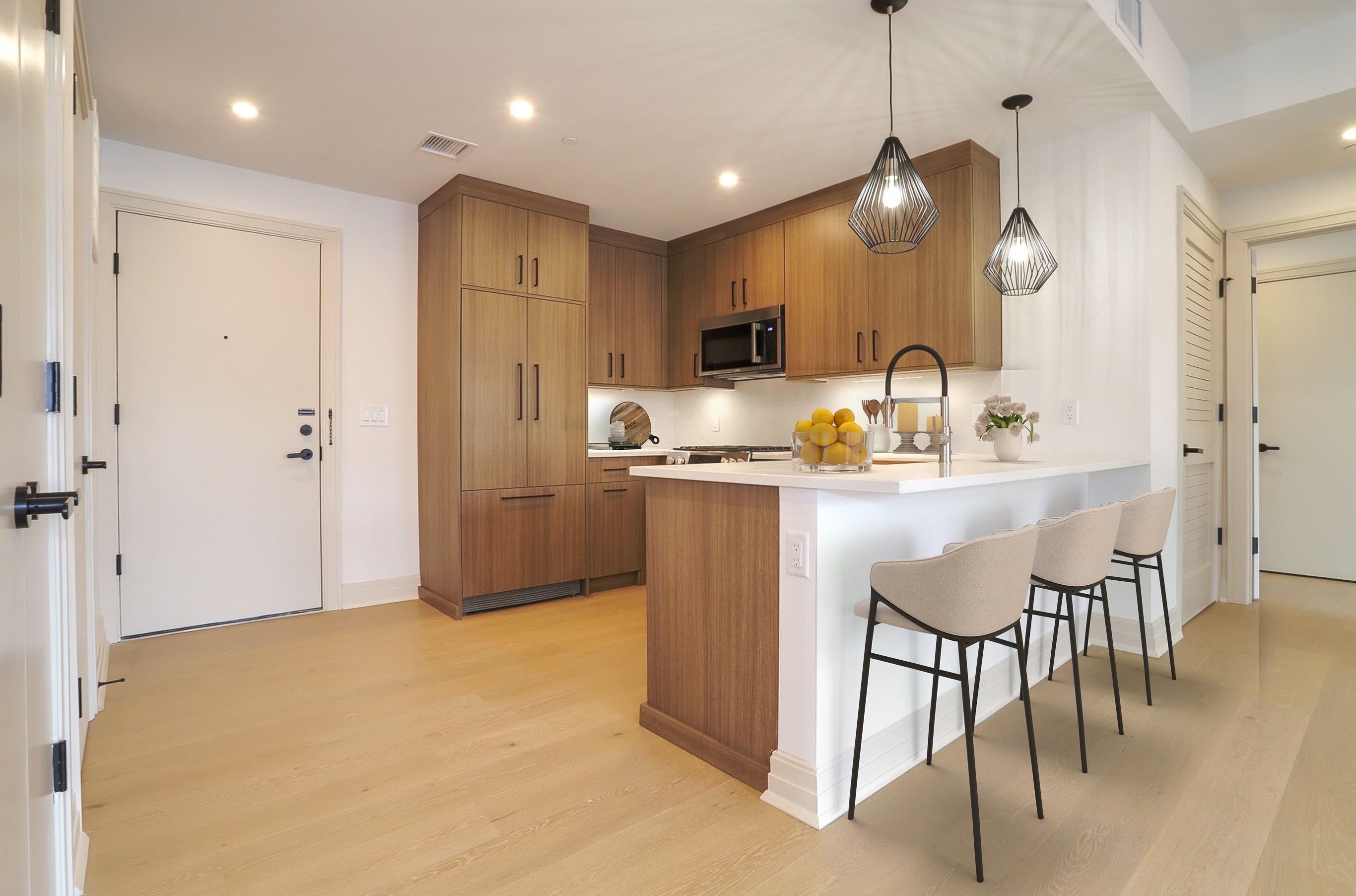 931 MADISON ST Unit: 306