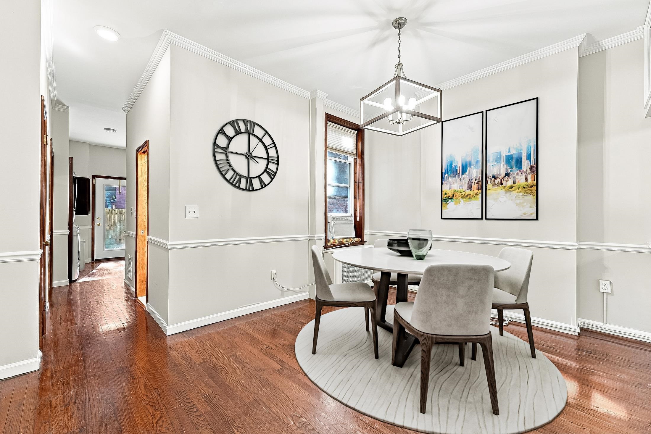 813 WASHINGTON ST Unit: 1R