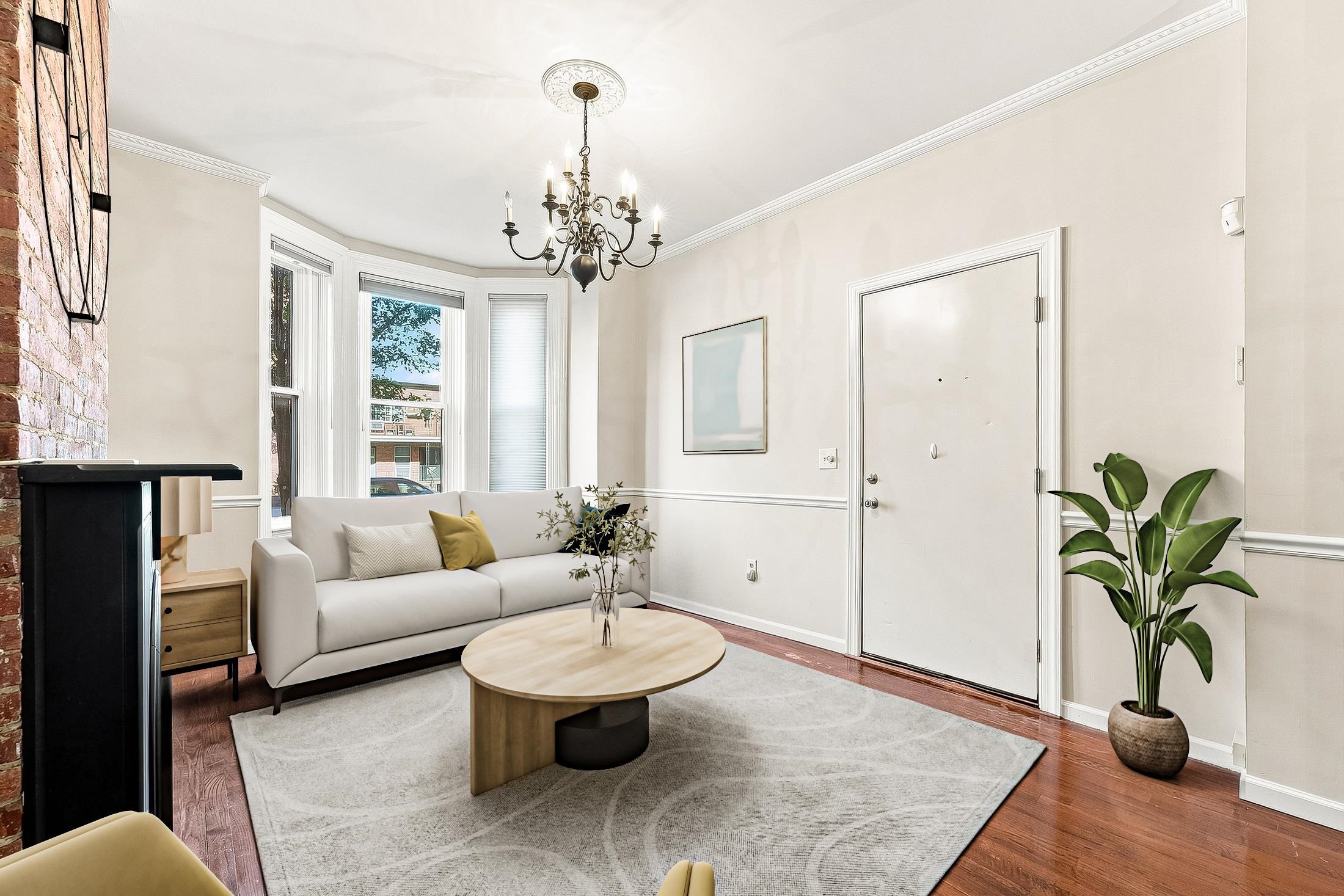 813 WASHINGTON ST Unit: 1R