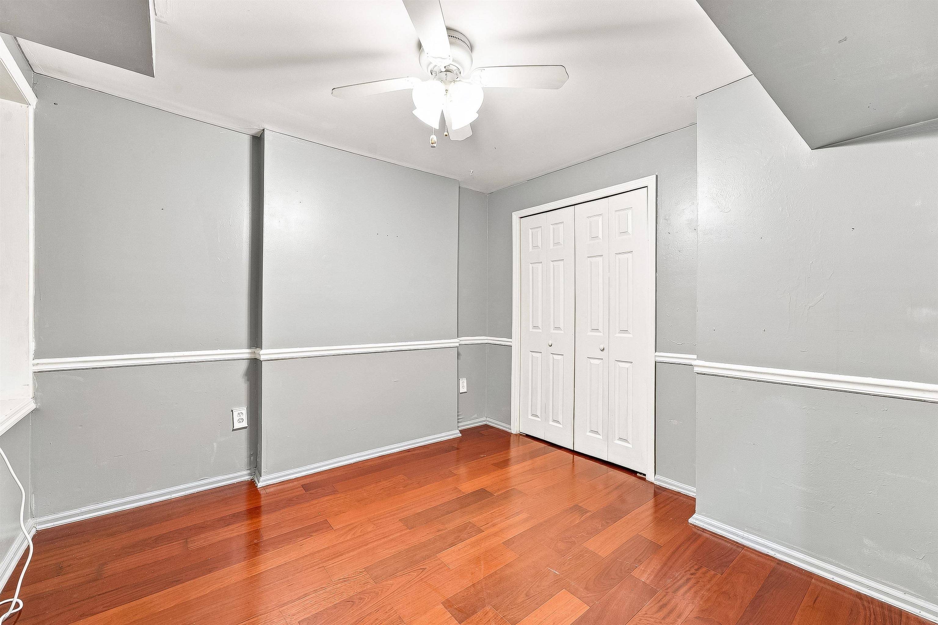813 WASHINGTON ST Unit: 1R