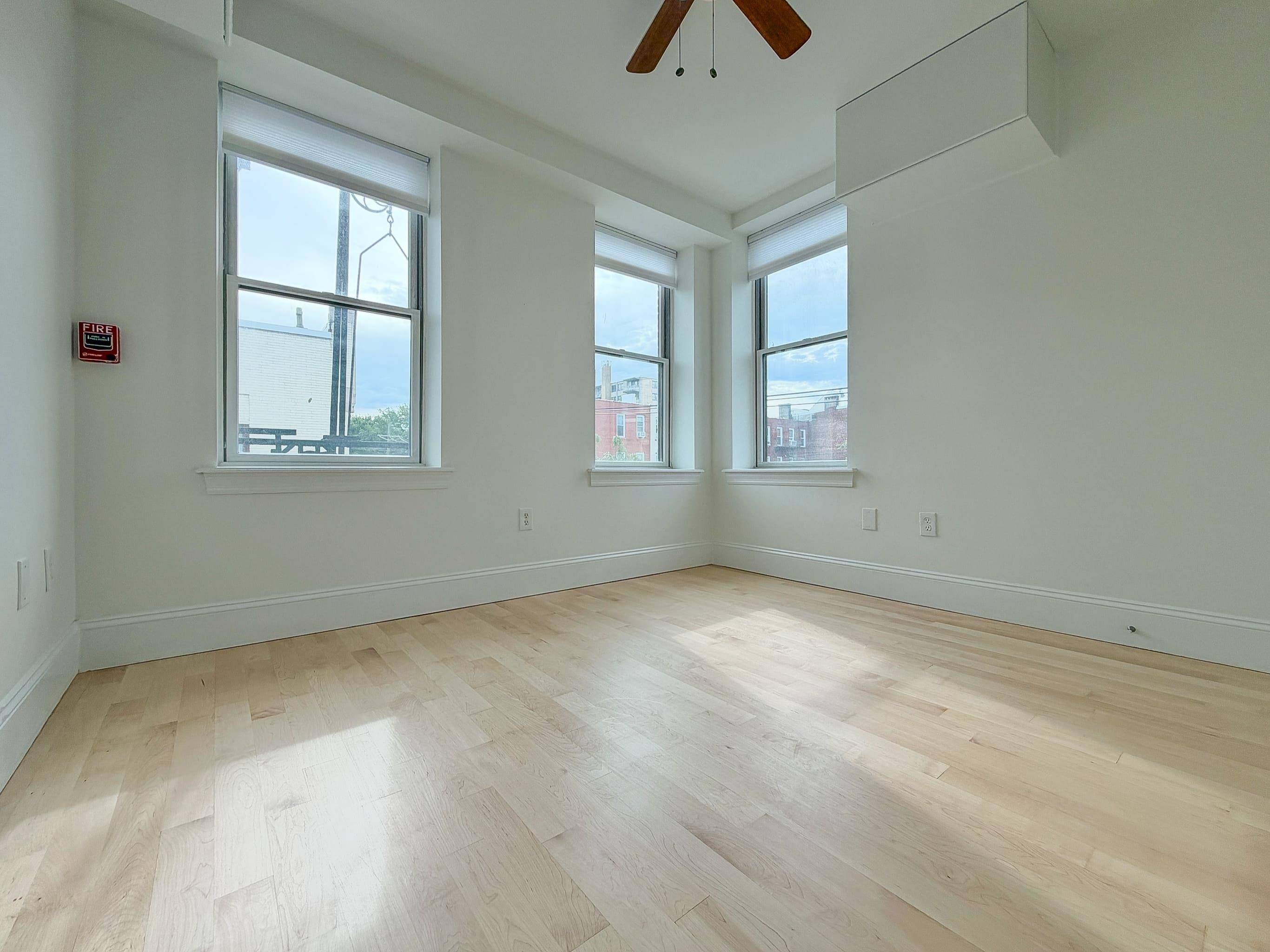 301 MADISON ST Unit: 3S