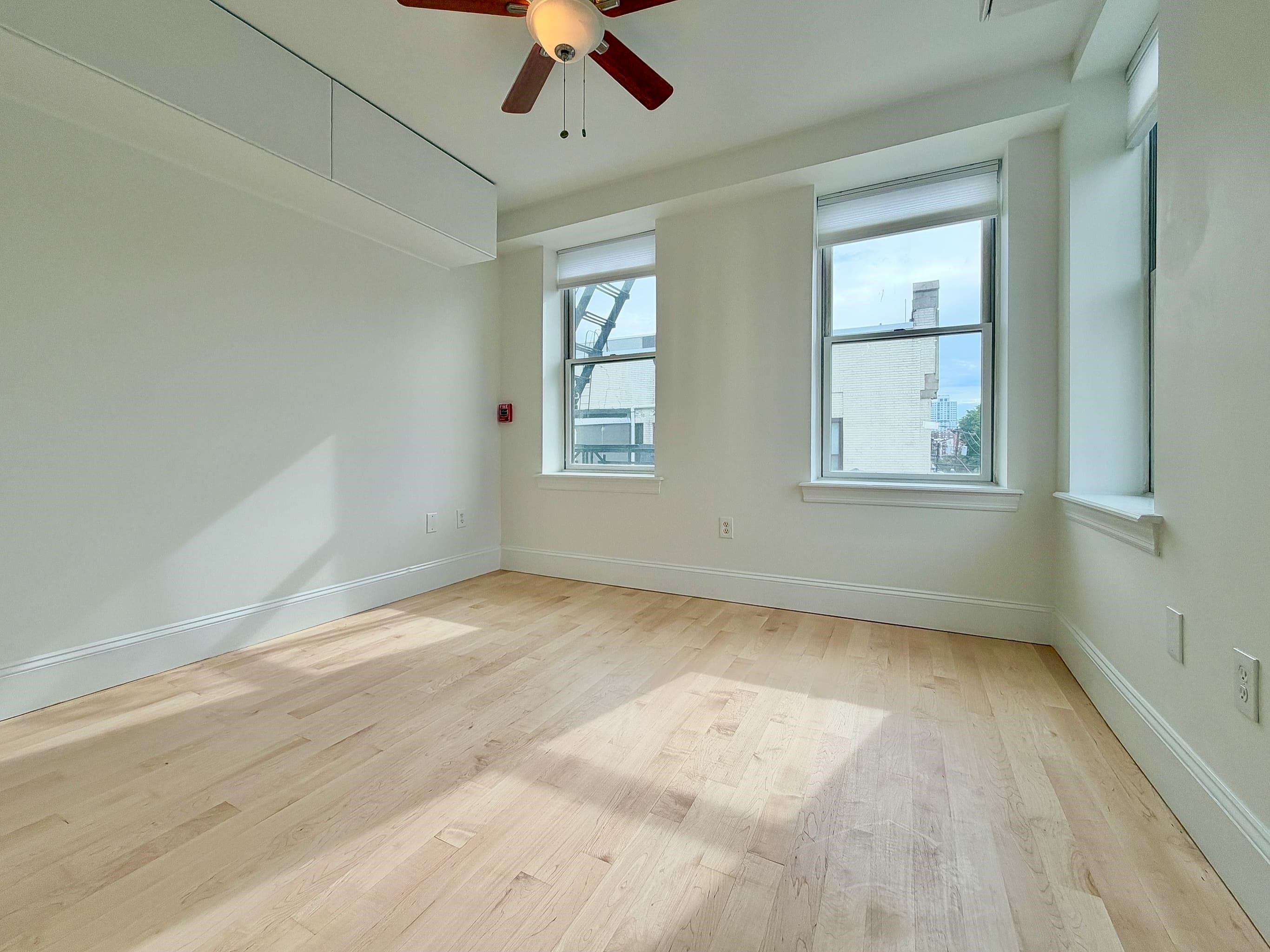 301 MADISON ST Unit: 3S