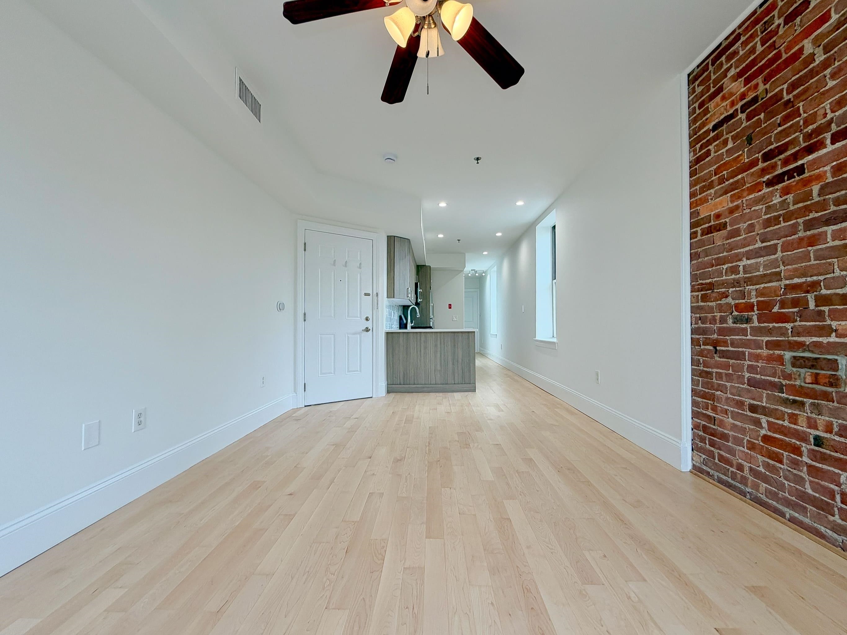 301 MADISON ST Unit: 3S