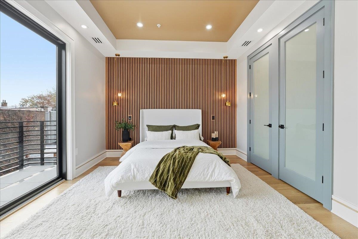 134 HANCOCK AVE Unit: 2