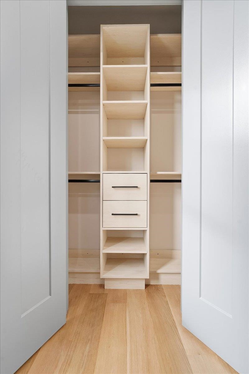 134 HANCOCK AVE Unit: 2