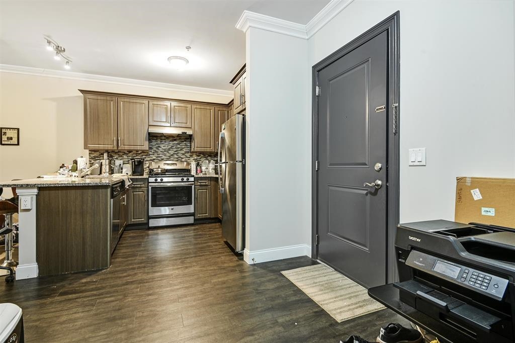 3611 PARK AVE Unit: 206