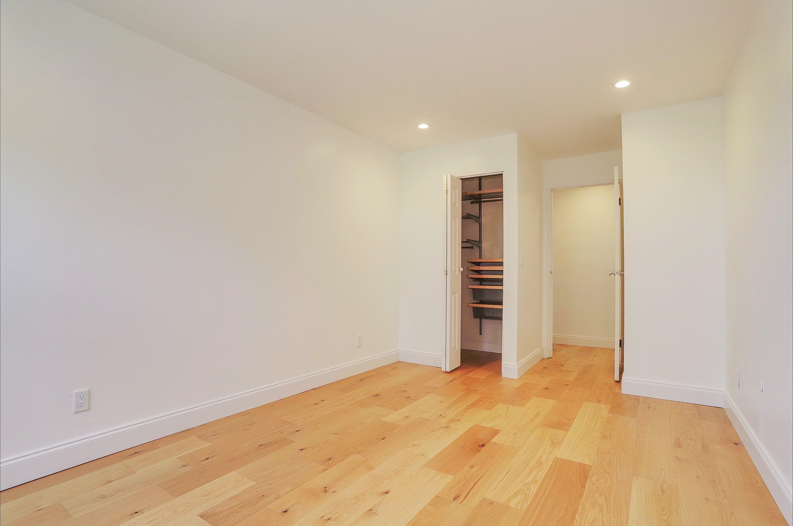1111 RIVER RD Unit: G7