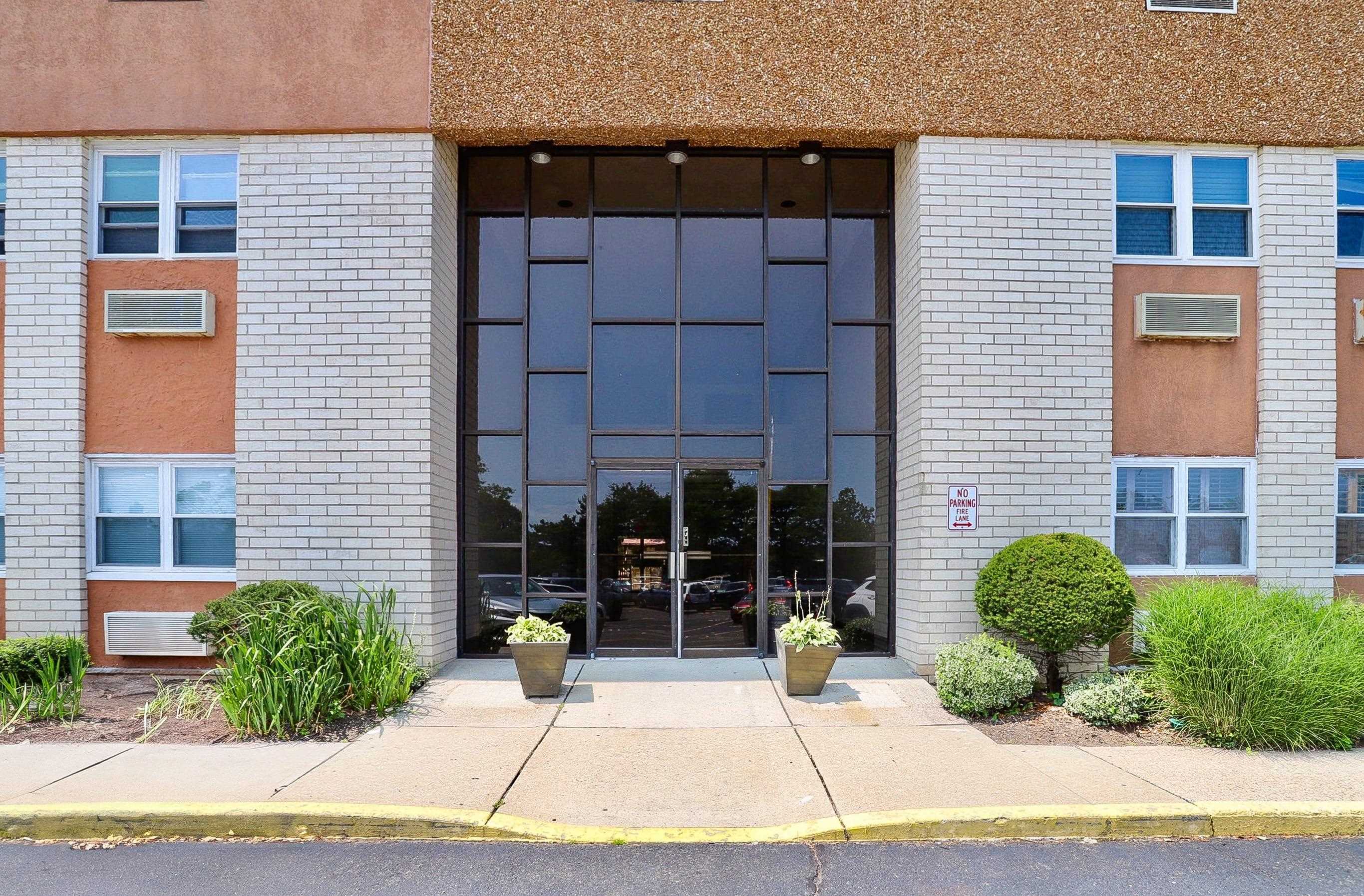 1111 RIVER RD Unit: G7