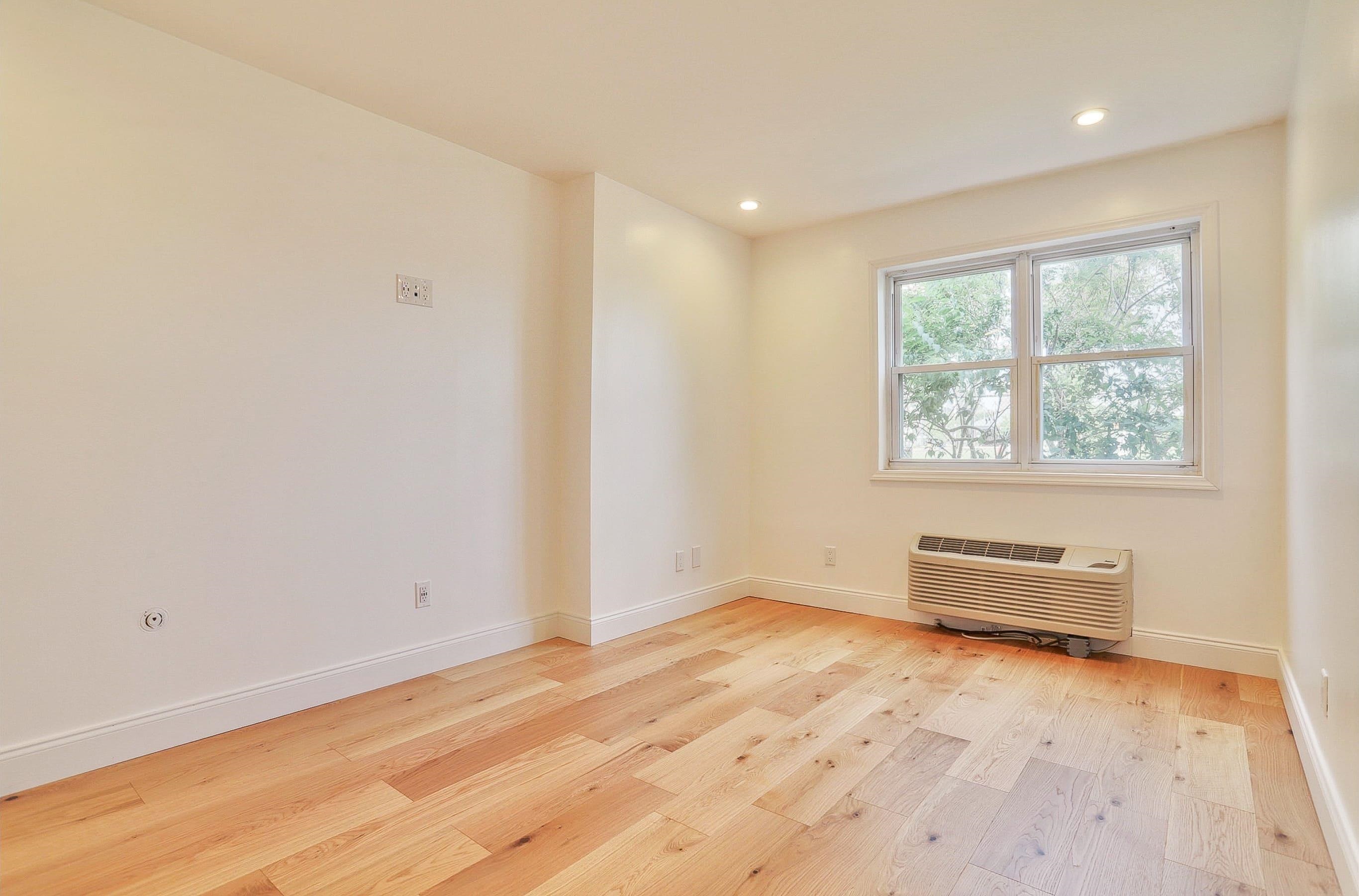 1111 RIVER RD Unit: G7