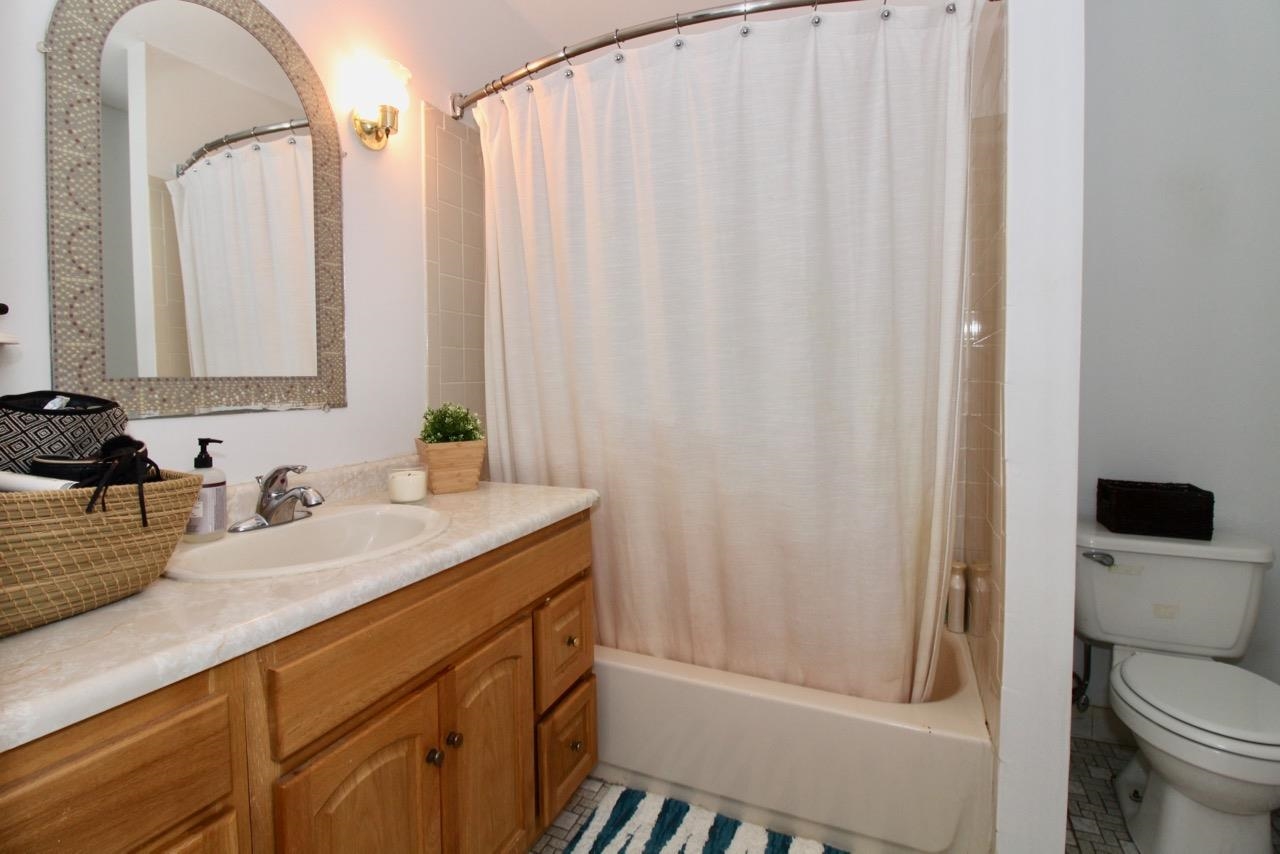 16-18 HUDSON PL Unit: 2