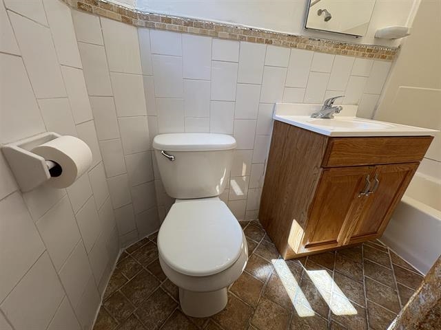 175 MANHATTAN AVE Unit: 1