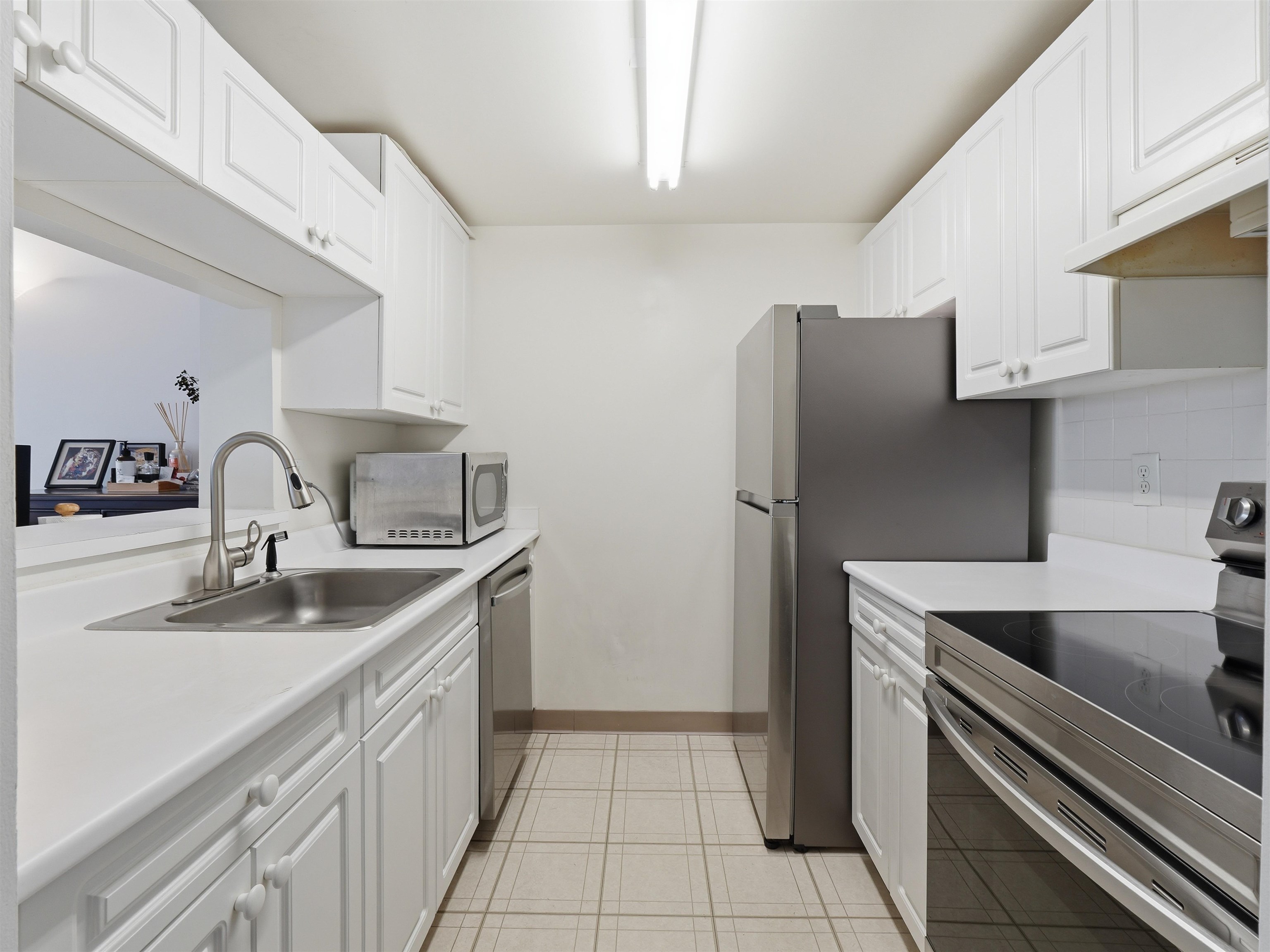 20 2ND ST Unit: 404