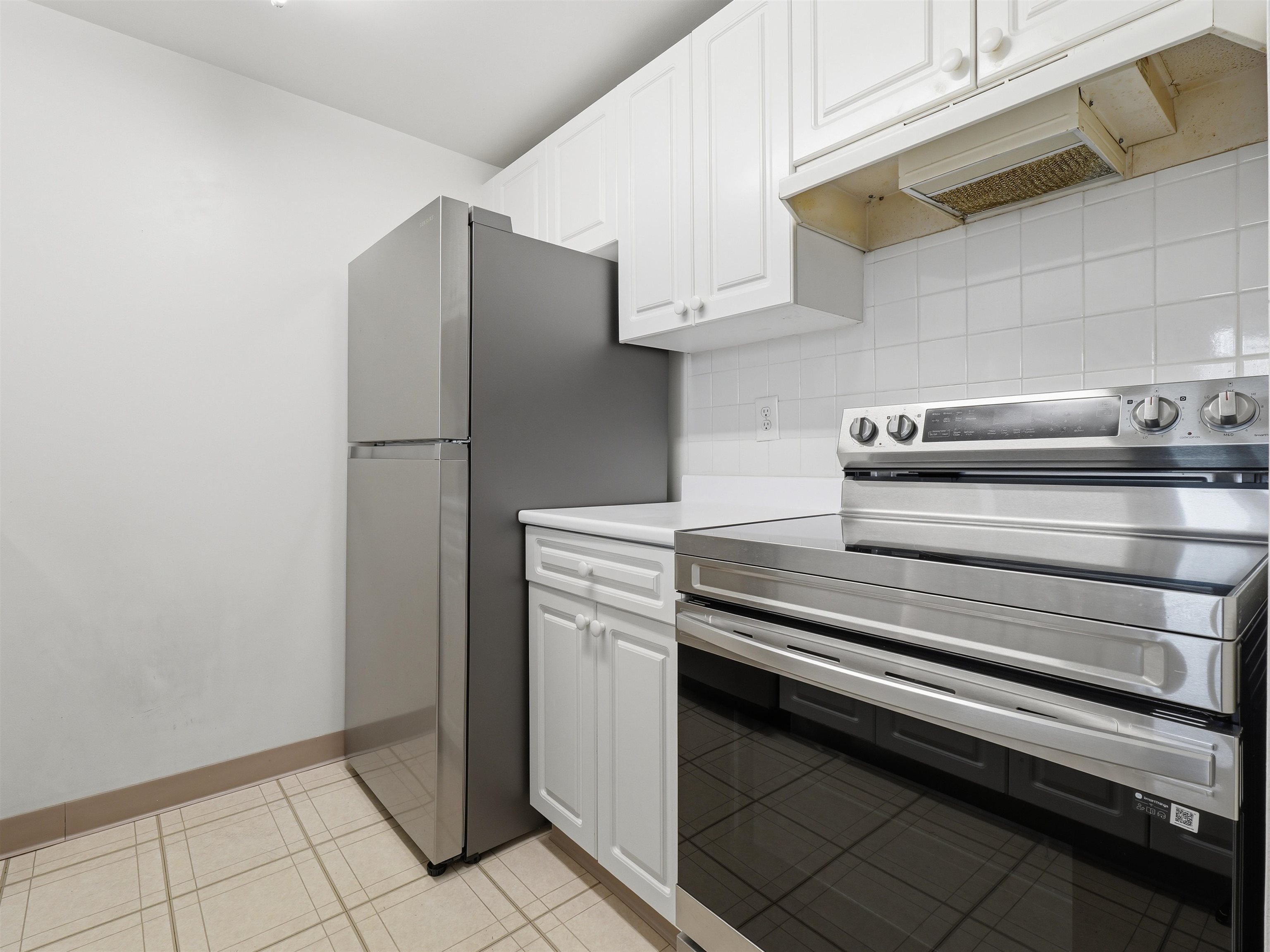 20 2ND ST Unit: 404