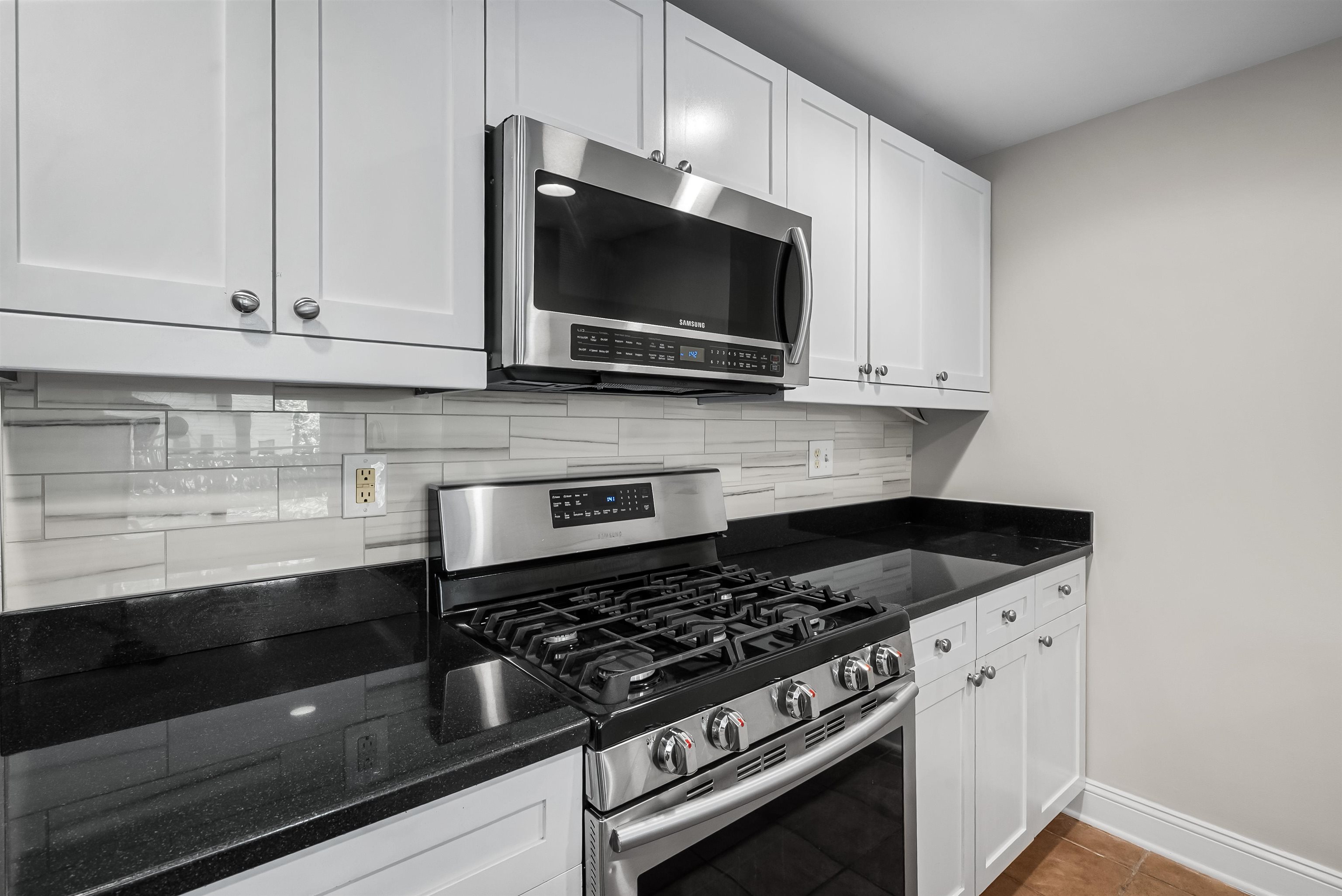 70 ADAMS ST Unit: 2A