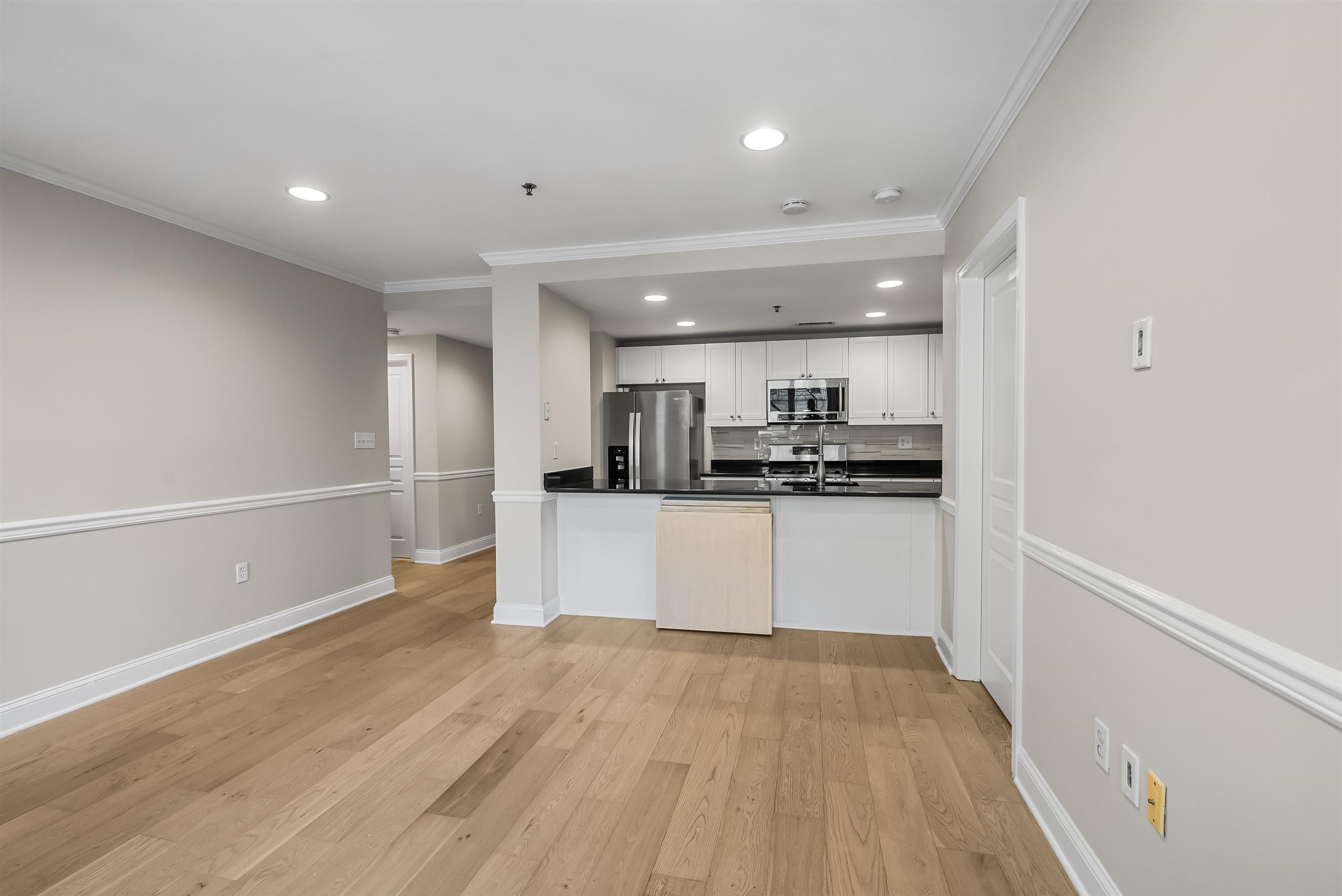70 ADAMS ST Unit: 2A