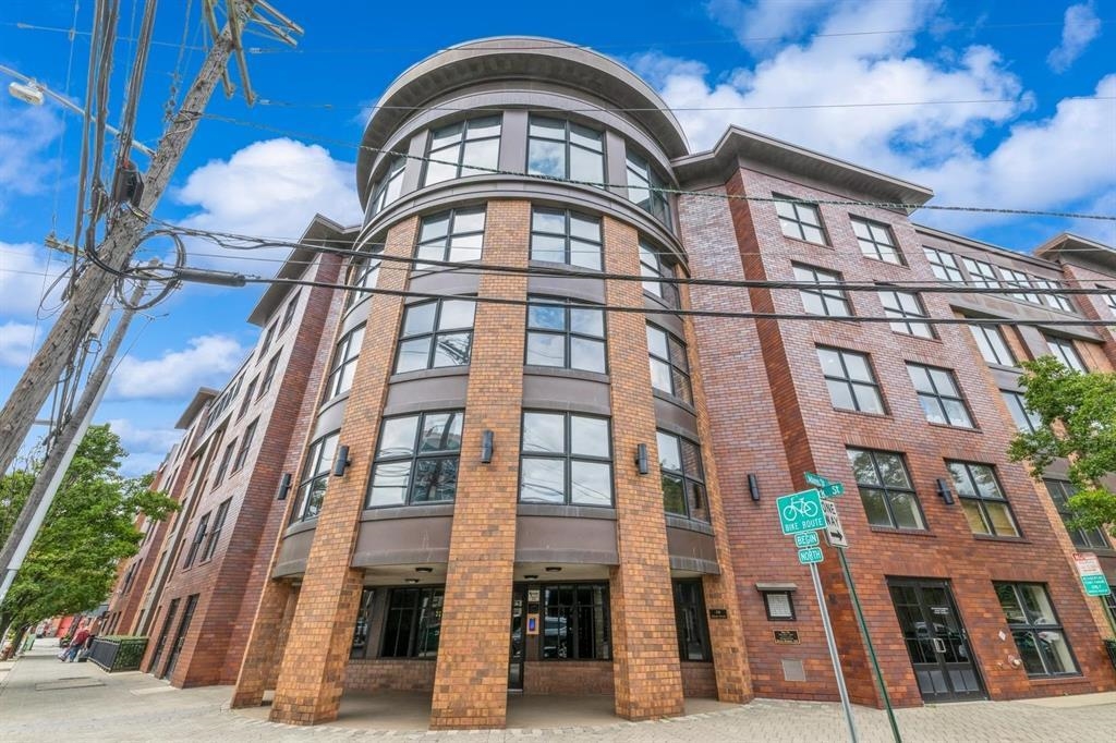 70 ADAMS ST Unit: 2A