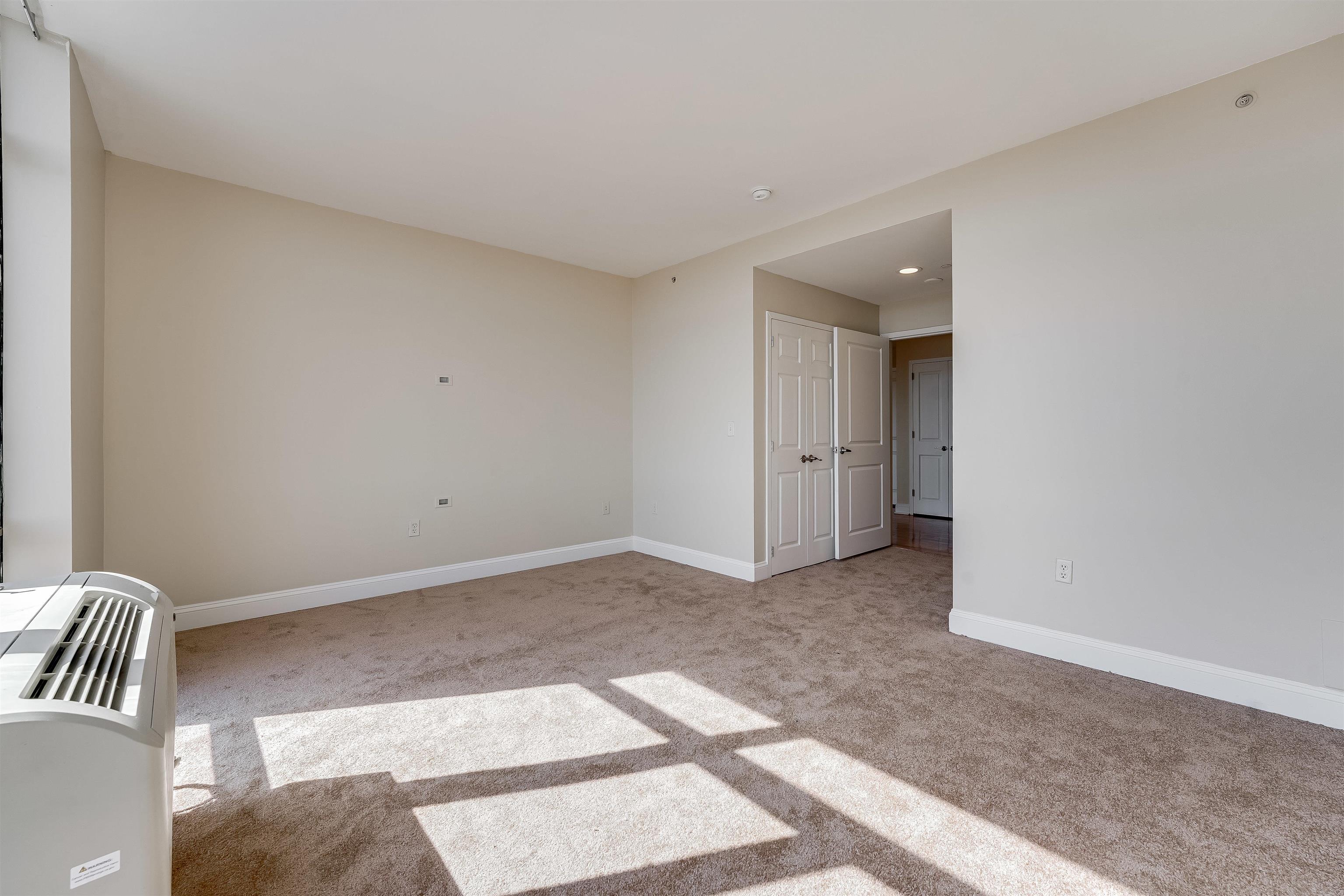29 1ST ST Unit: 702