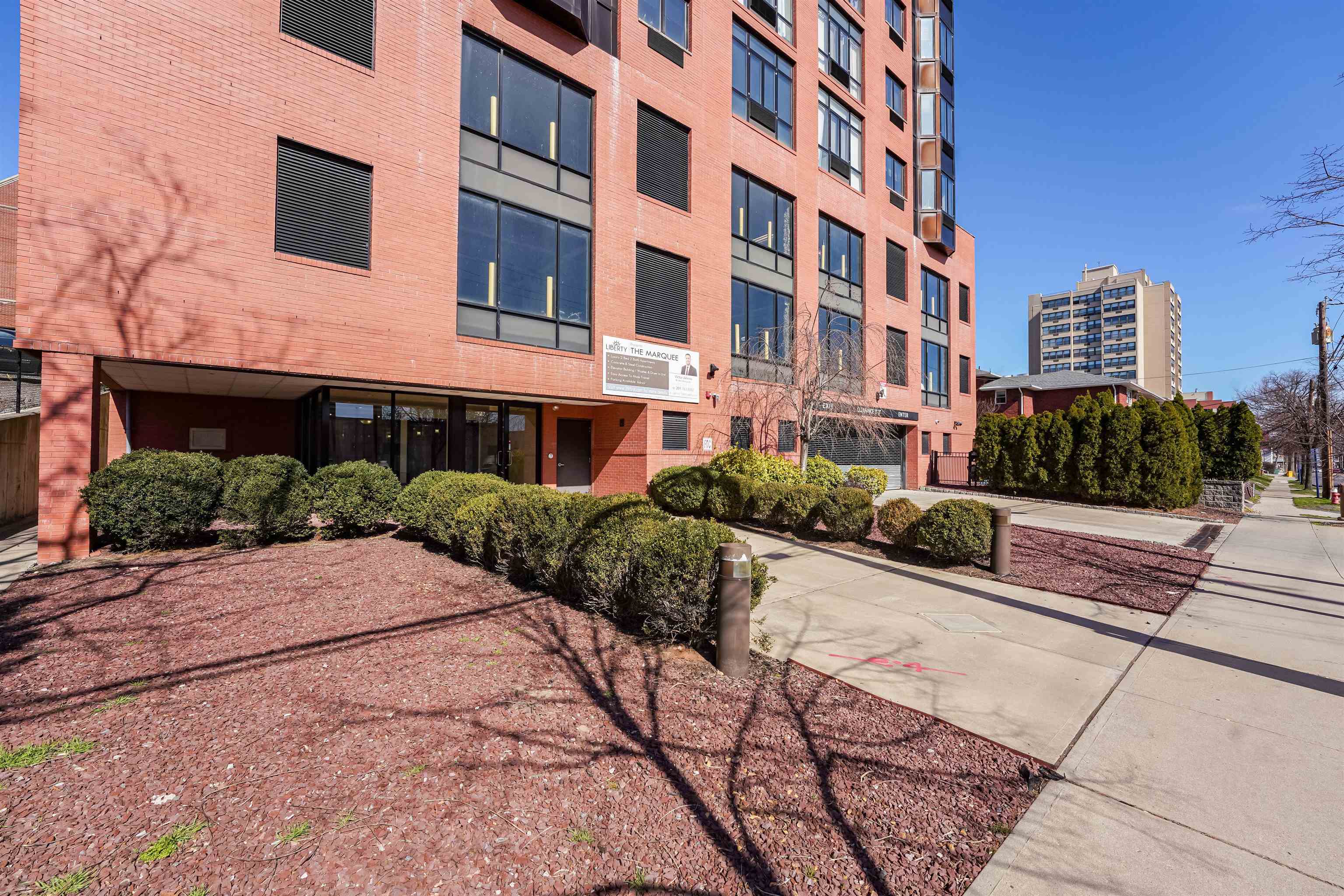 29 1ST ST Unit: 702