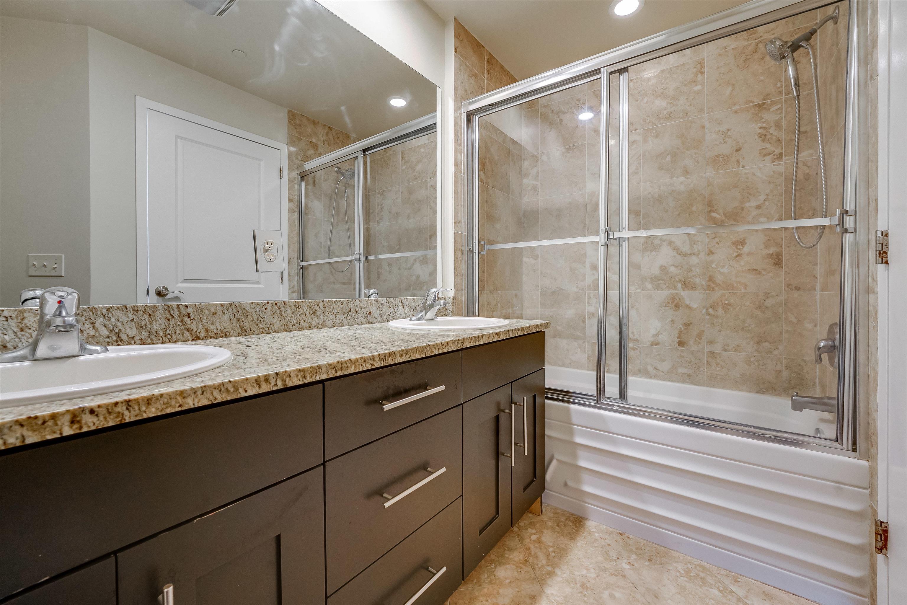 29 1ST ST Unit: 702