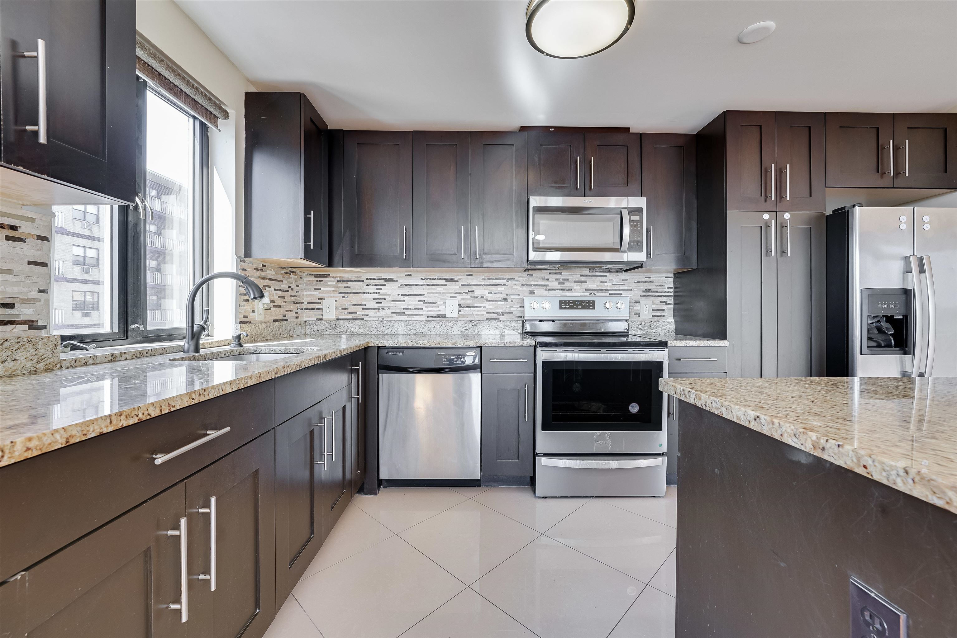 29 1ST ST Unit: 702