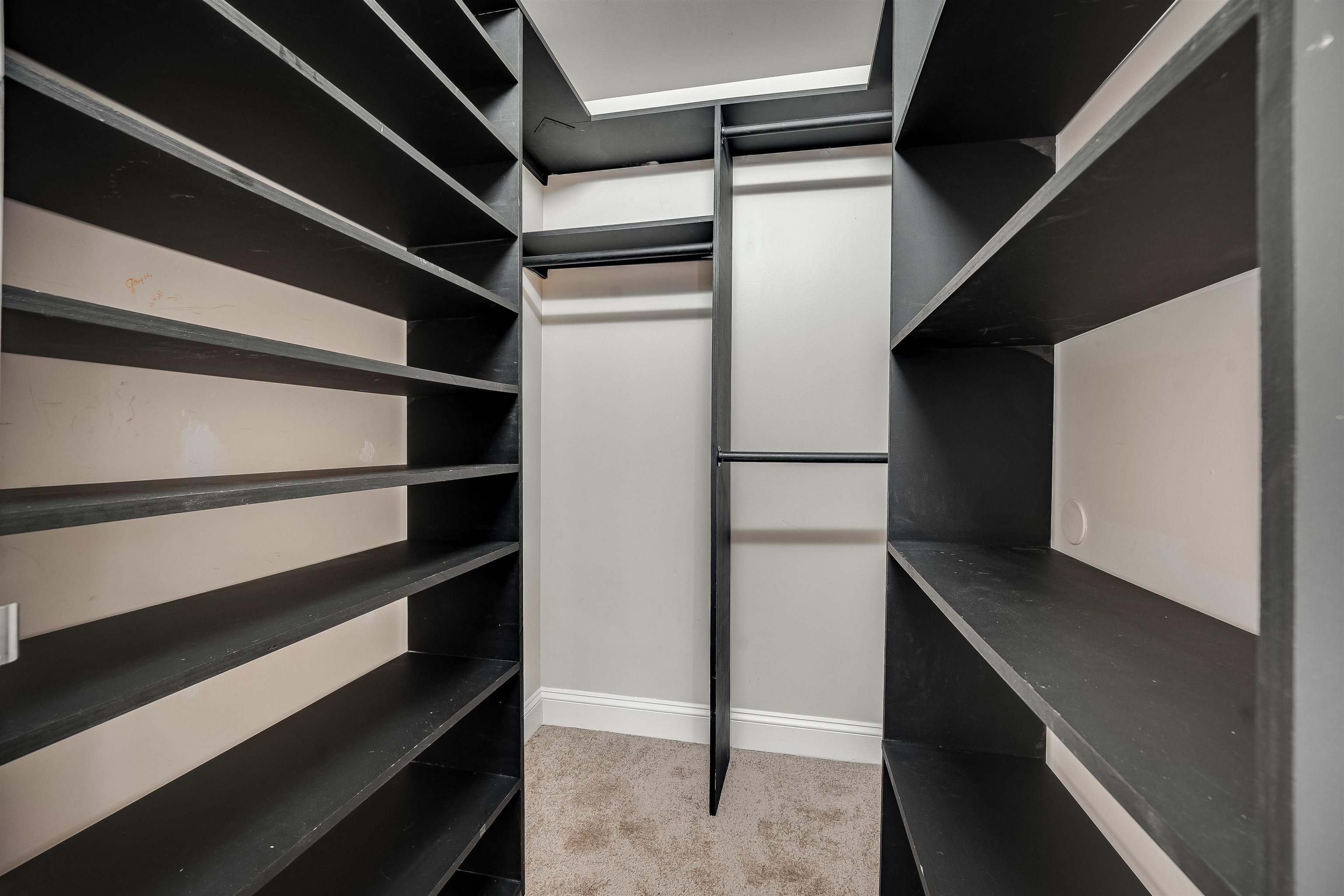 29 1ST ST Unit: 702