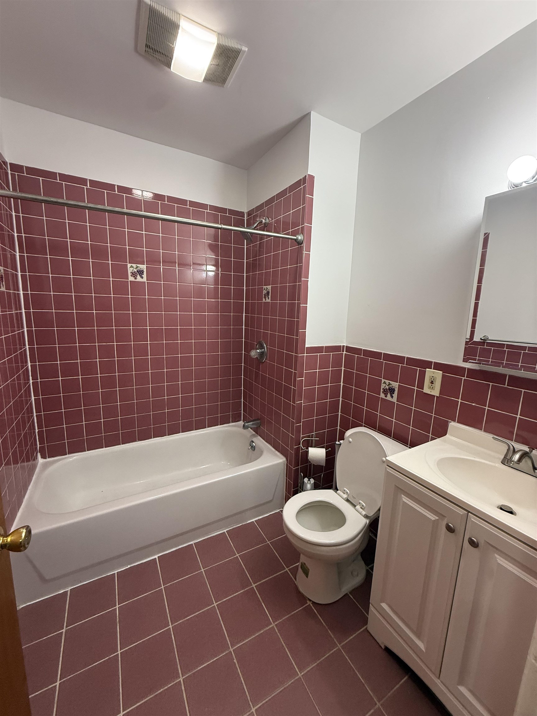 75 LIBERTY PL Unit: 2