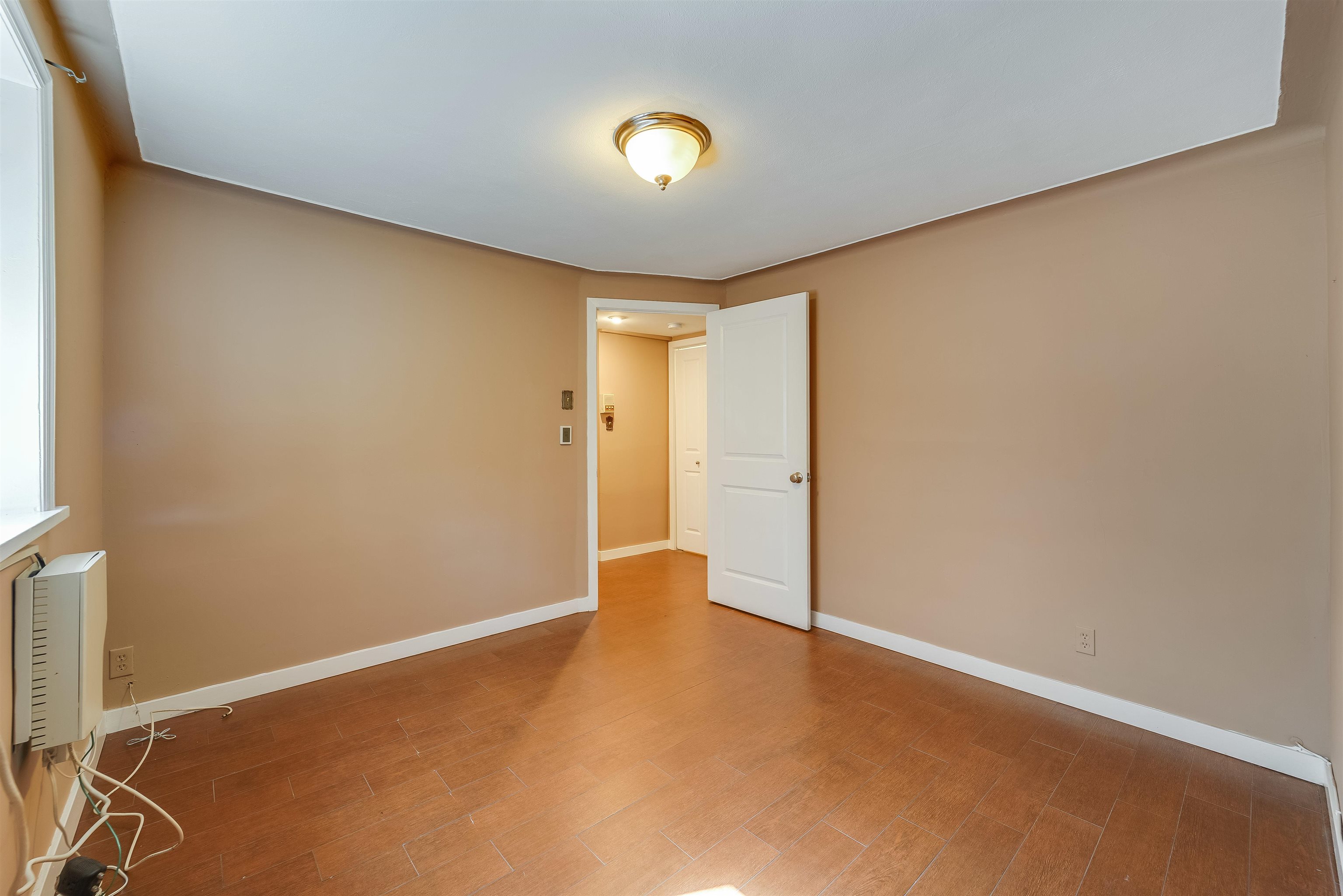 138 GARDEN ST Unit: 1