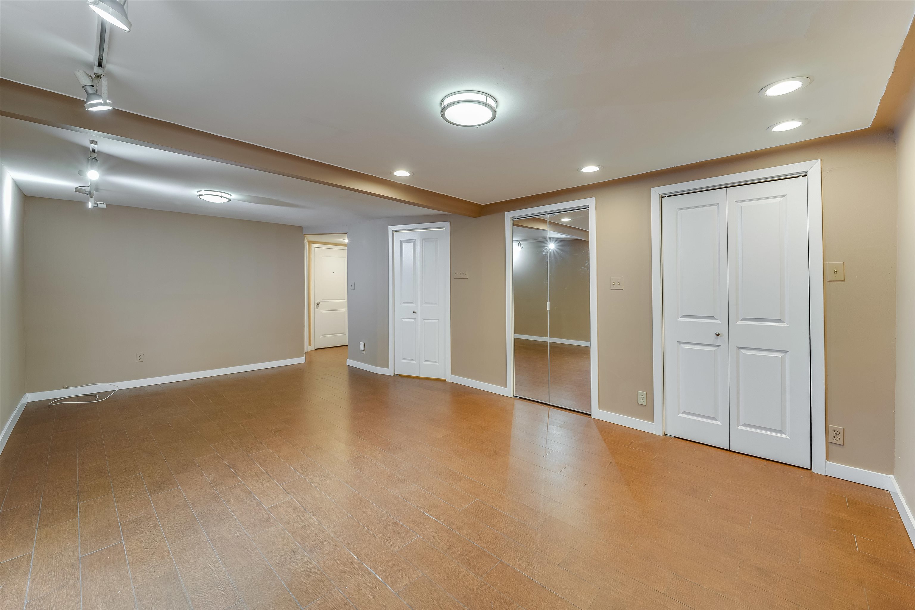 138 GARDEN ST Unit: 1