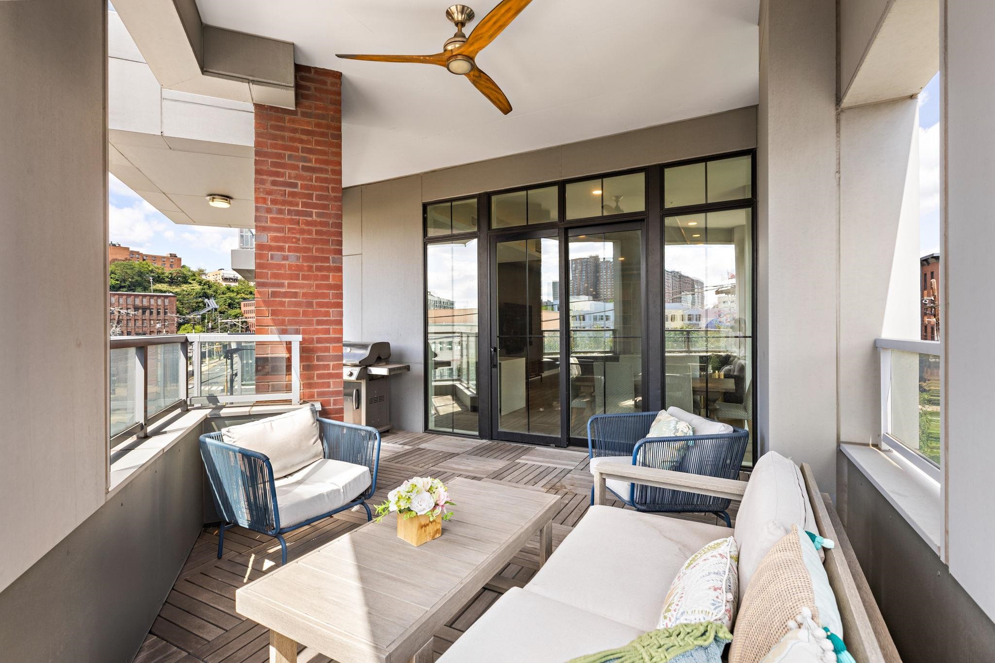 100 PATERSON AVE Unit: 3A