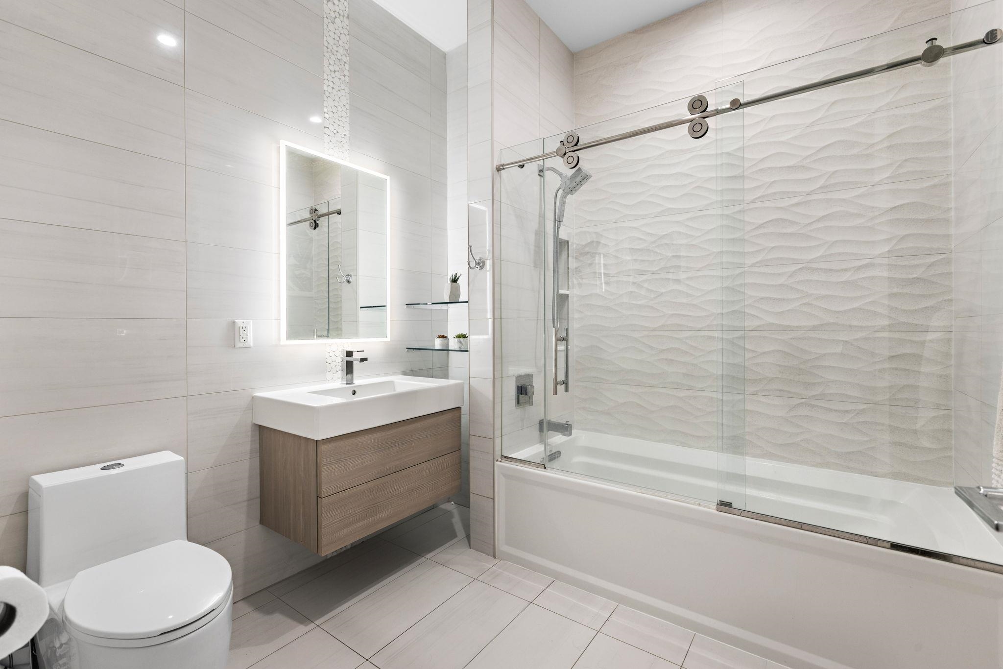 100 PATERSON AVE Unit: 3A