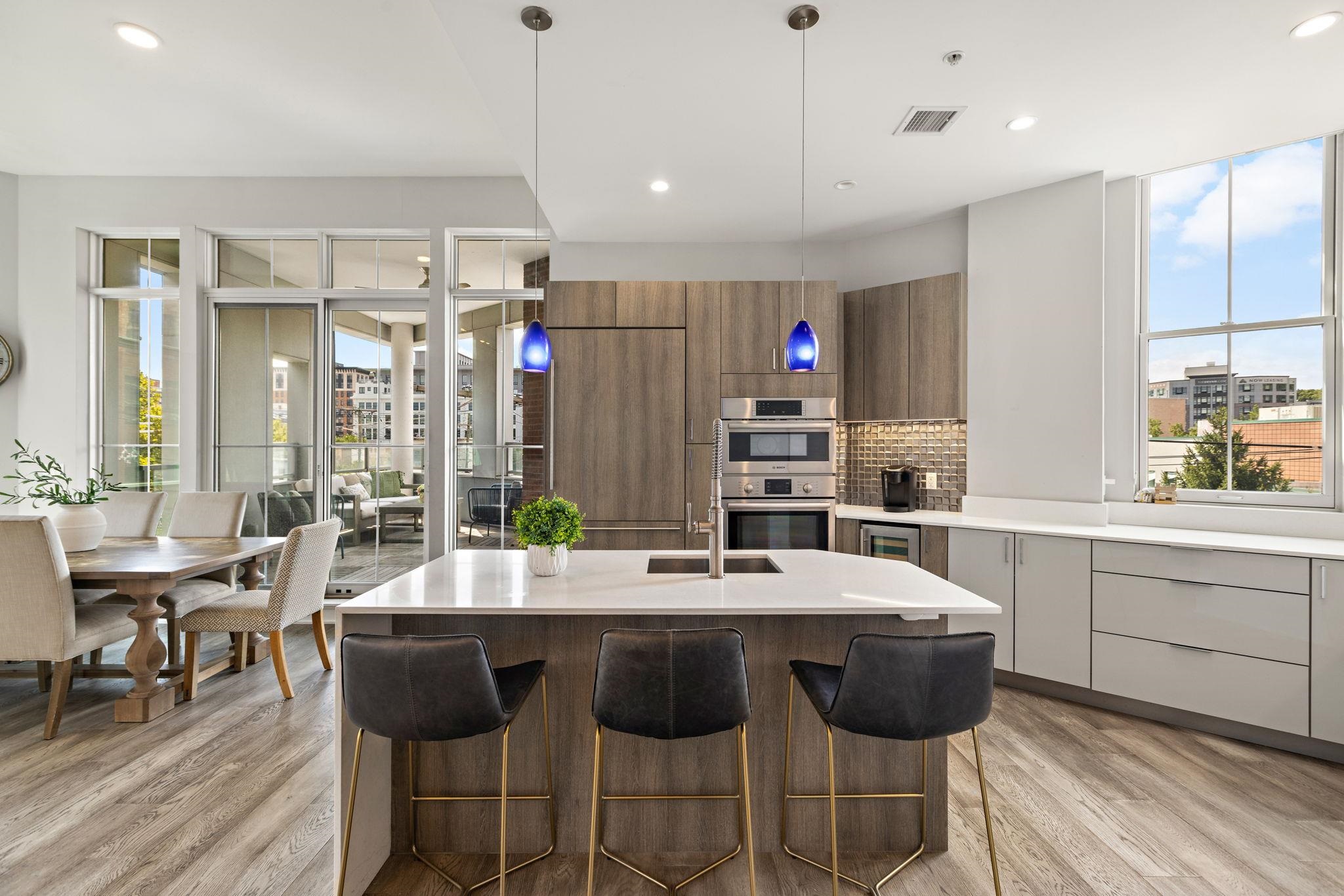 100 PATERSON AVE Unit: 3A