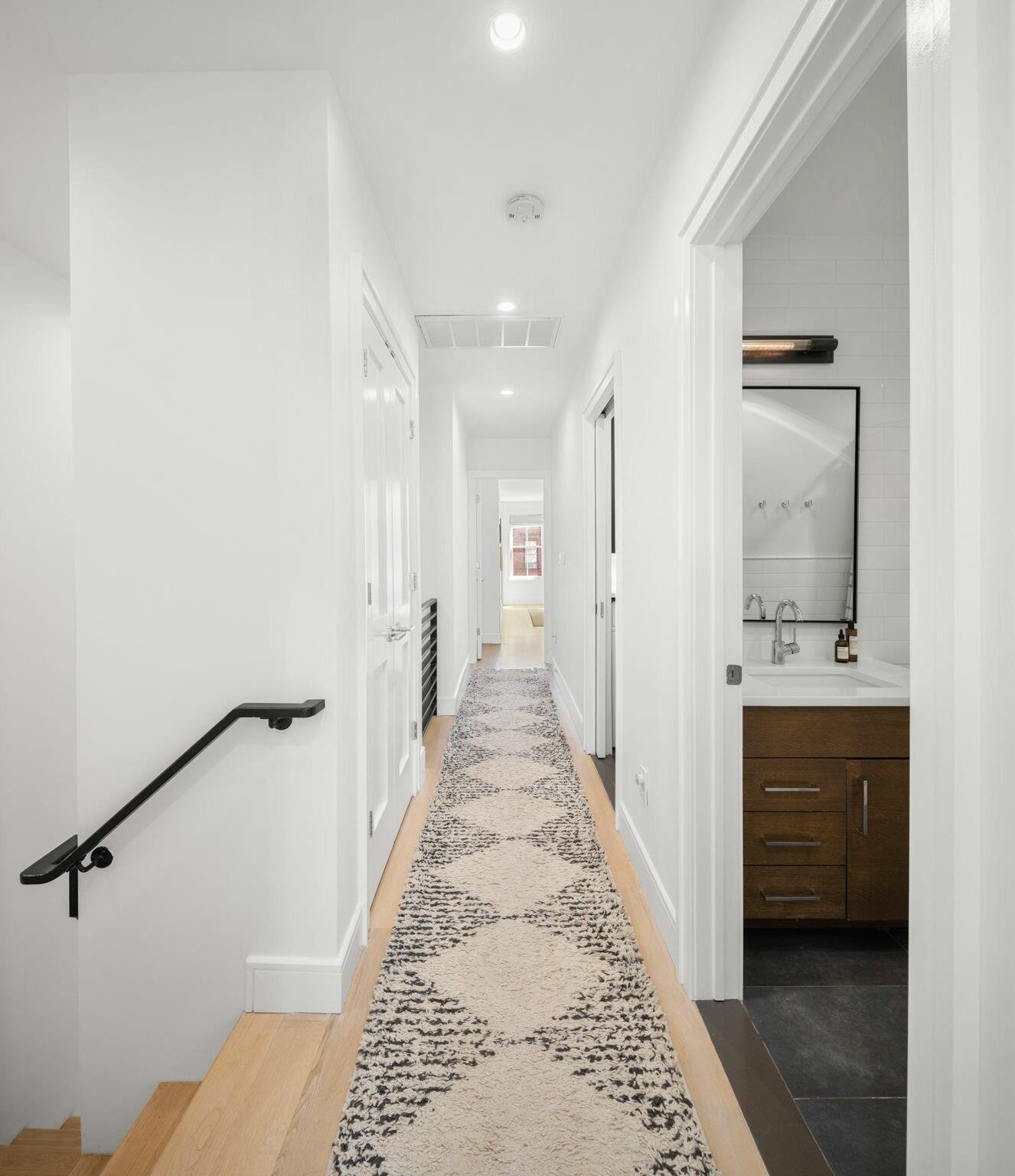 810 PARK AVE Unit: 1
