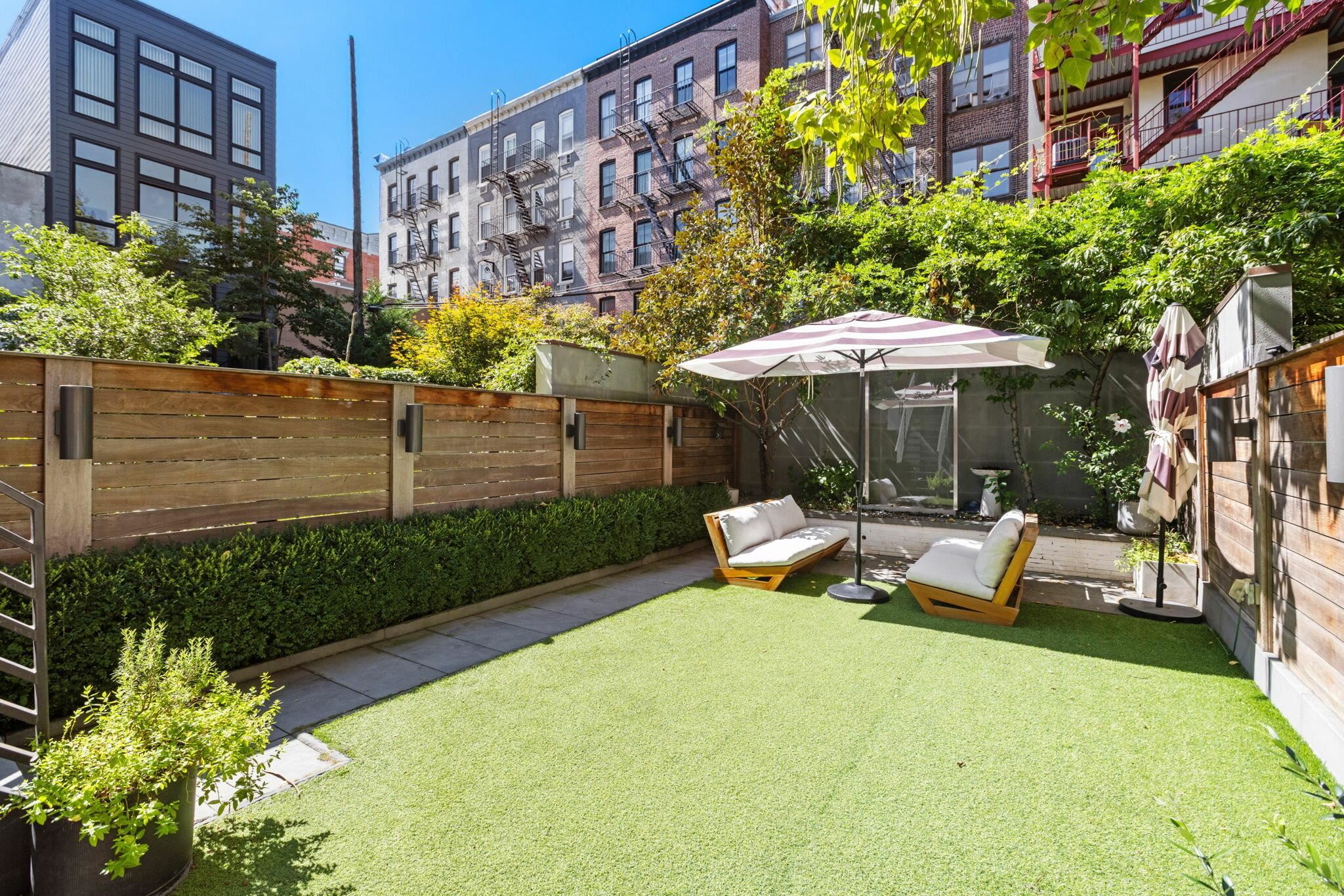 810 PARK AVE Unit: 1