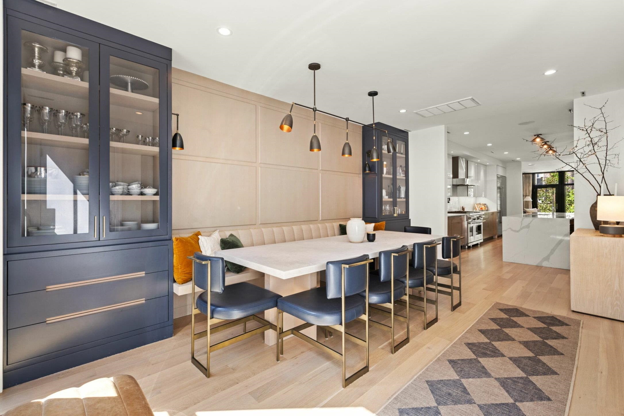 810 PARK AVE Unit: 1