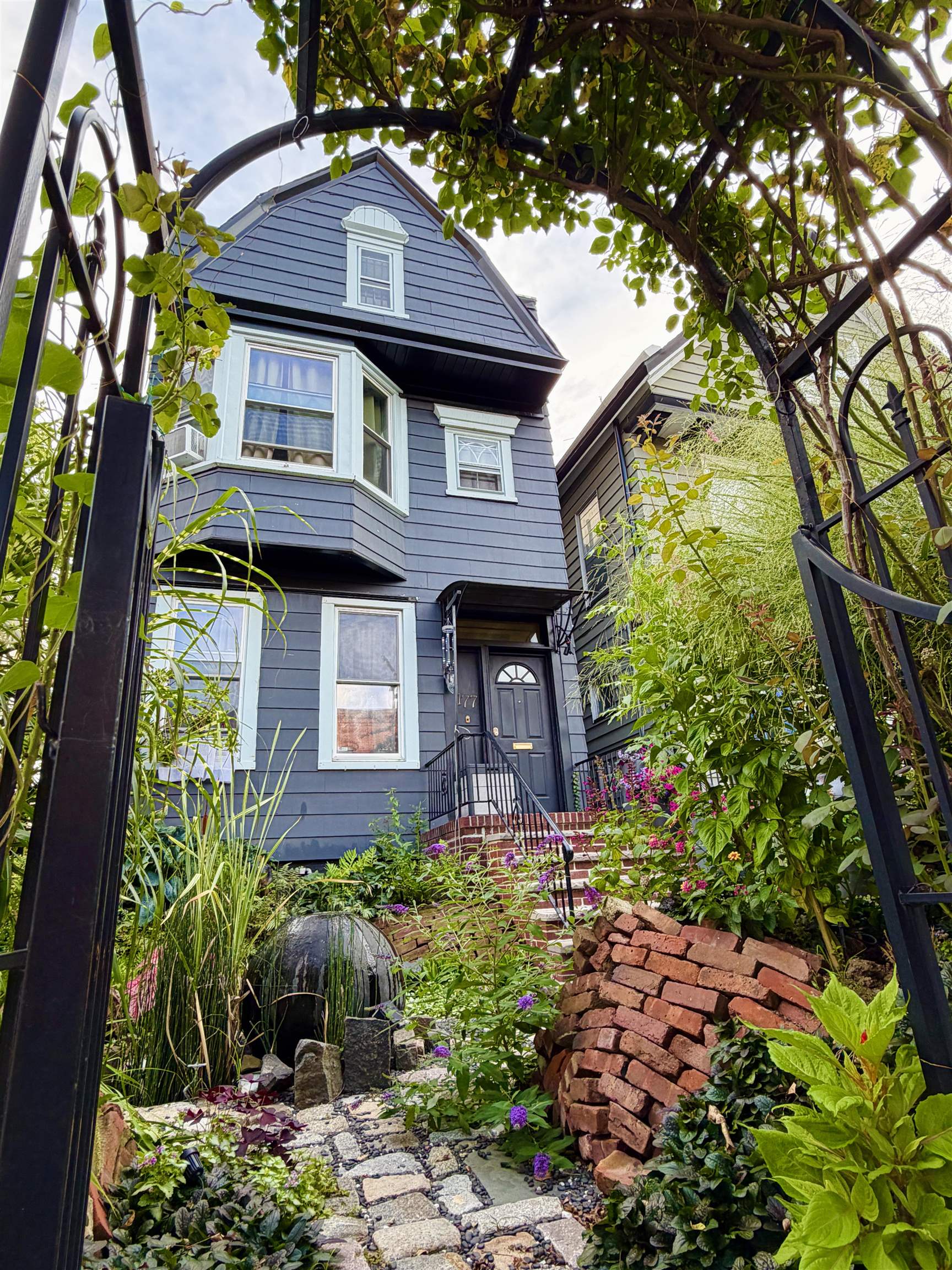 177 HARRISON AVE