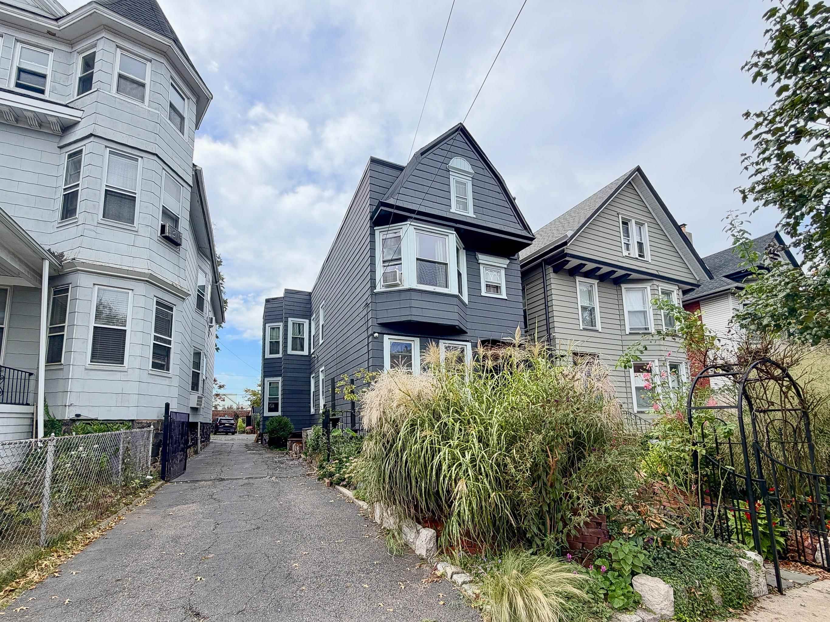 177 HARRISON AVE