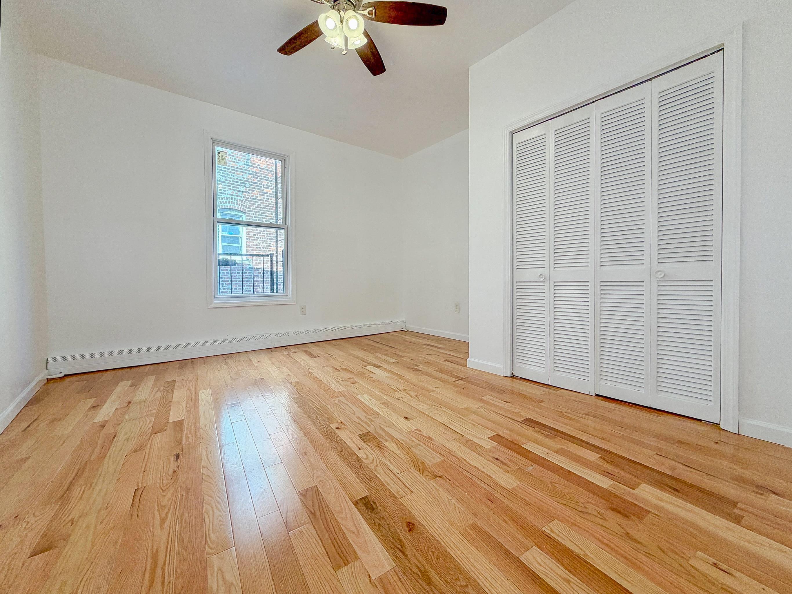 190 CLINTON AVE Unit: 2