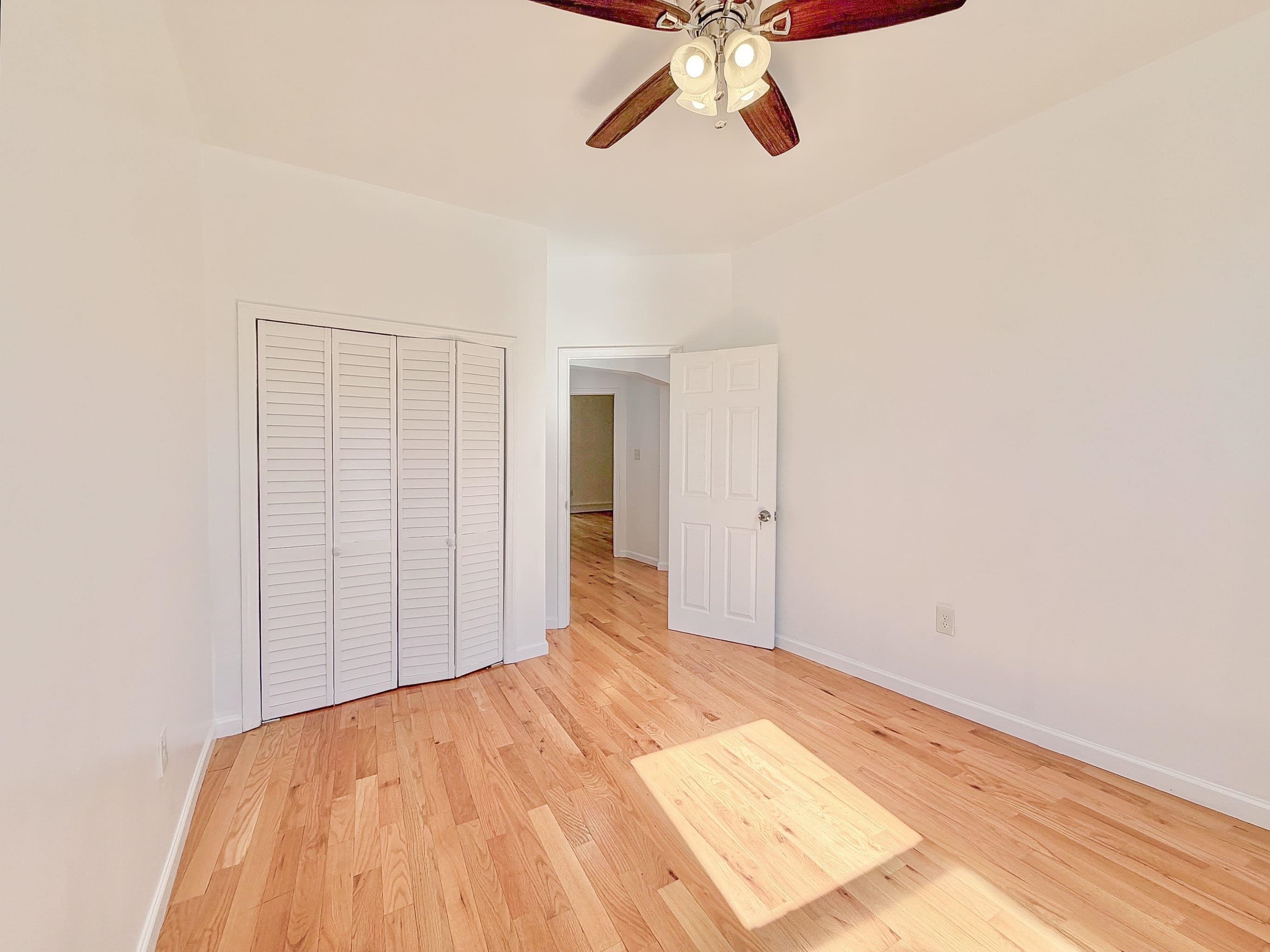 190 CLINTON AVE Unit: 2