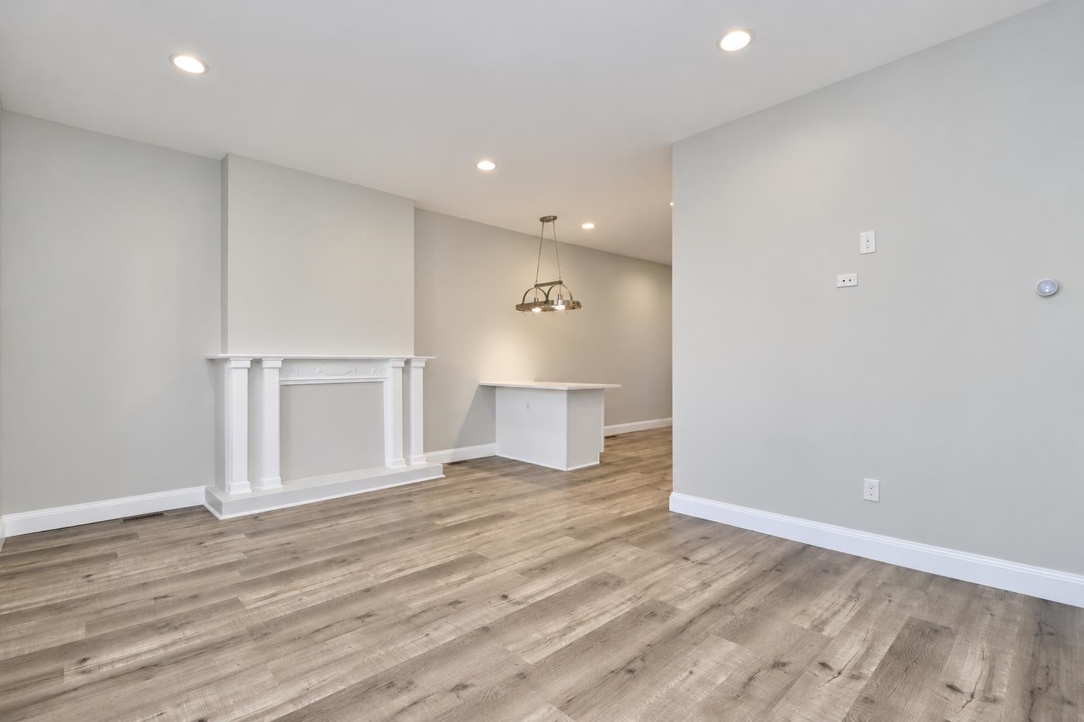 41 WASHBURN ST Unit: 1