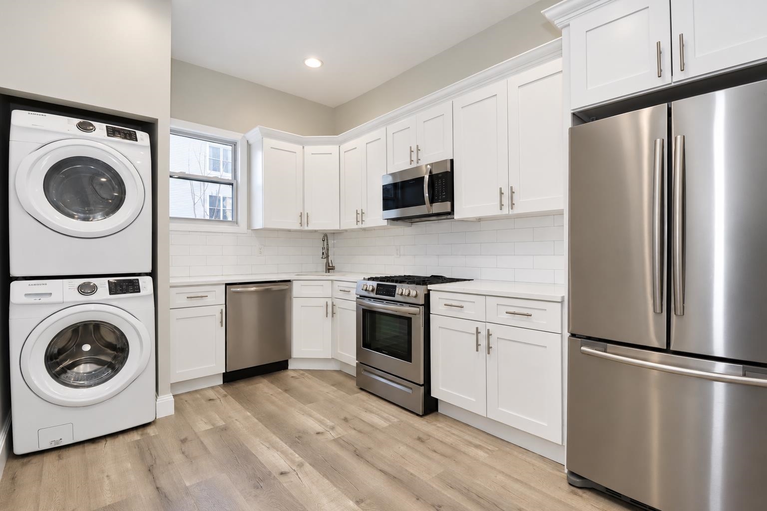 41 WASHBURN ST Unit: 1